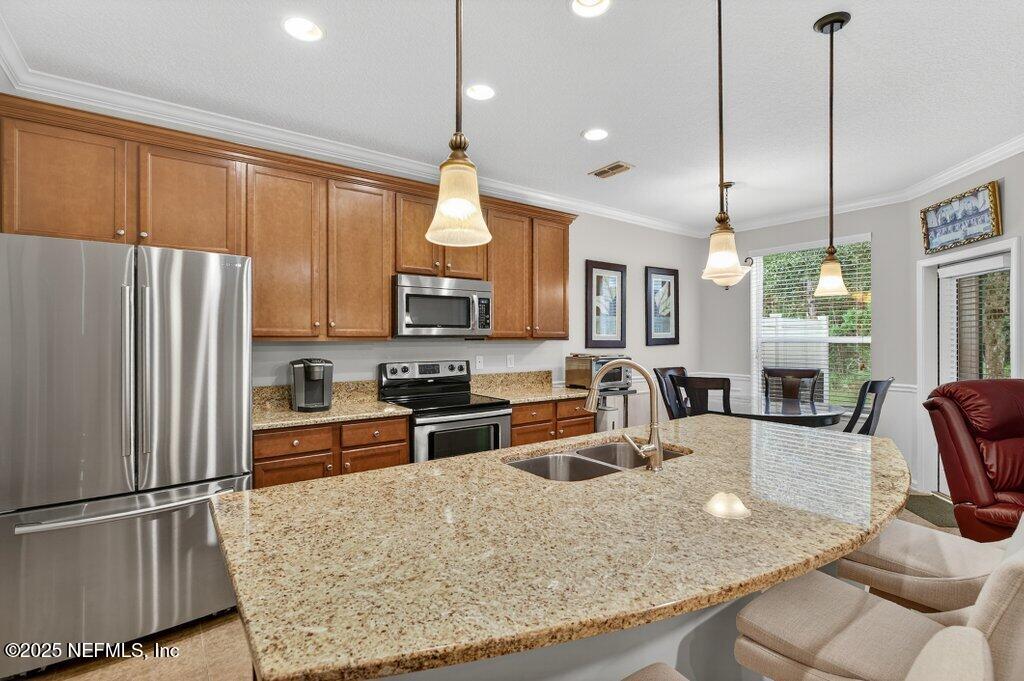 488 WALNUT Drive, St. Johns