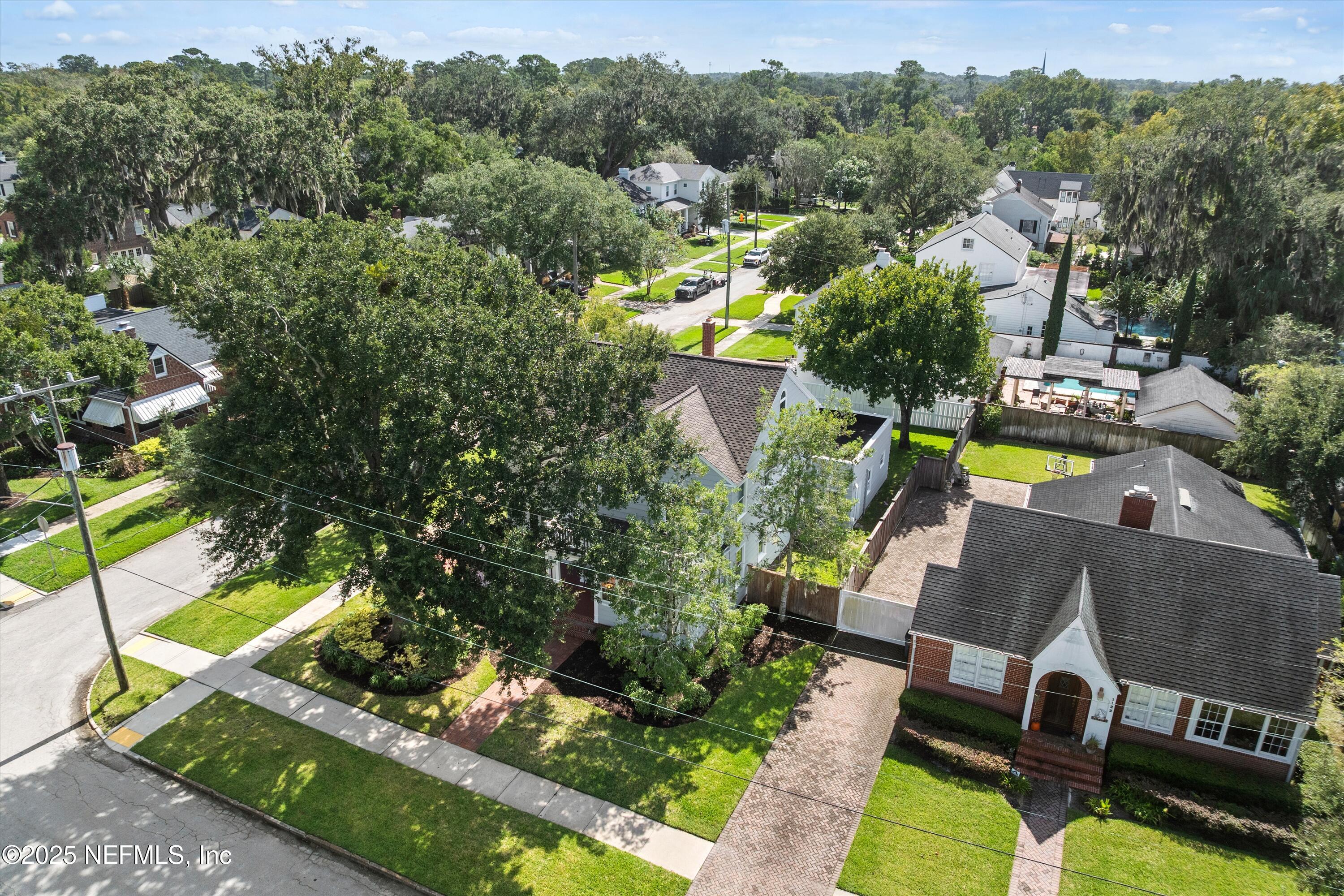 1130 RIVER OAKS Road