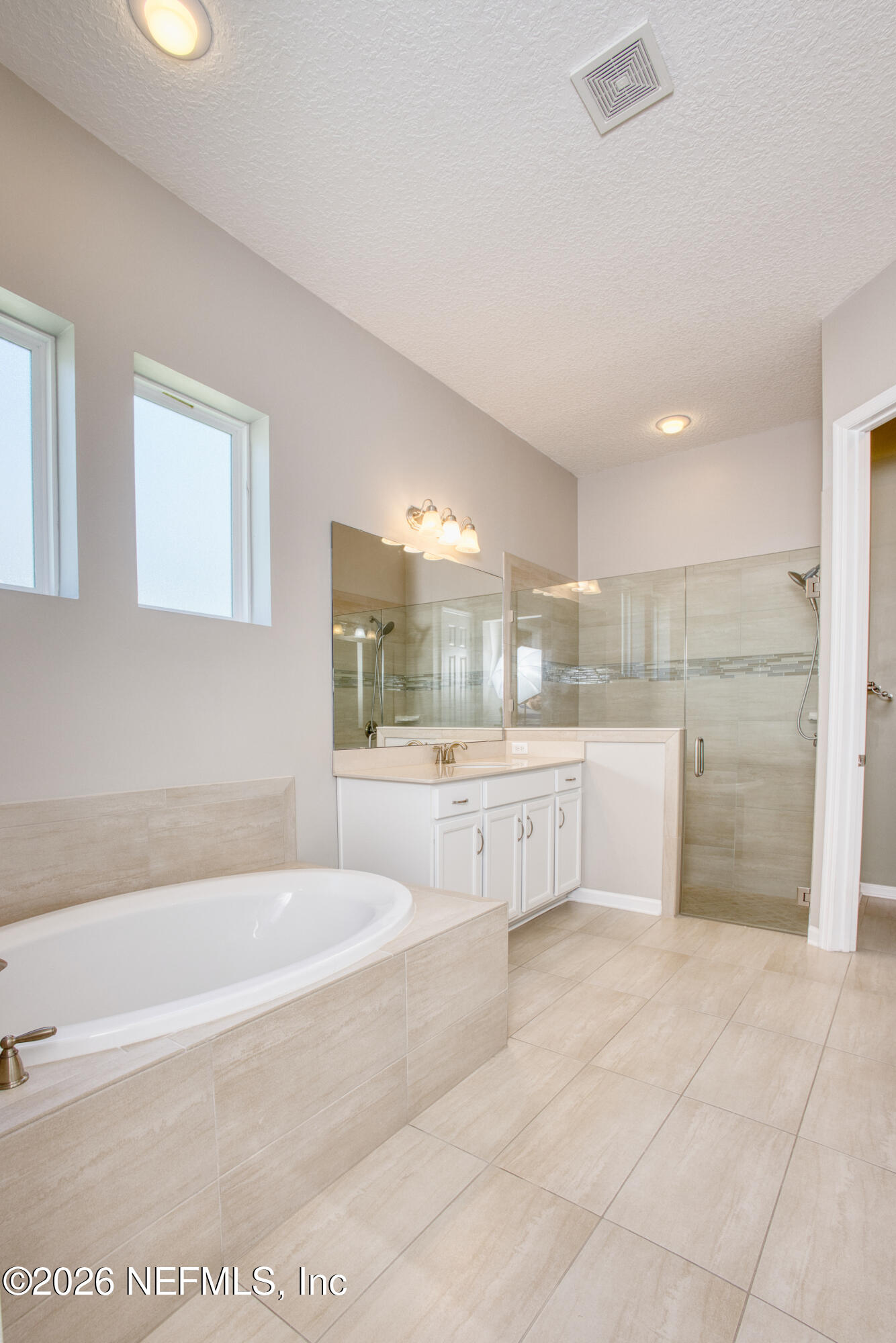 3800 CROSSVIEW Drive