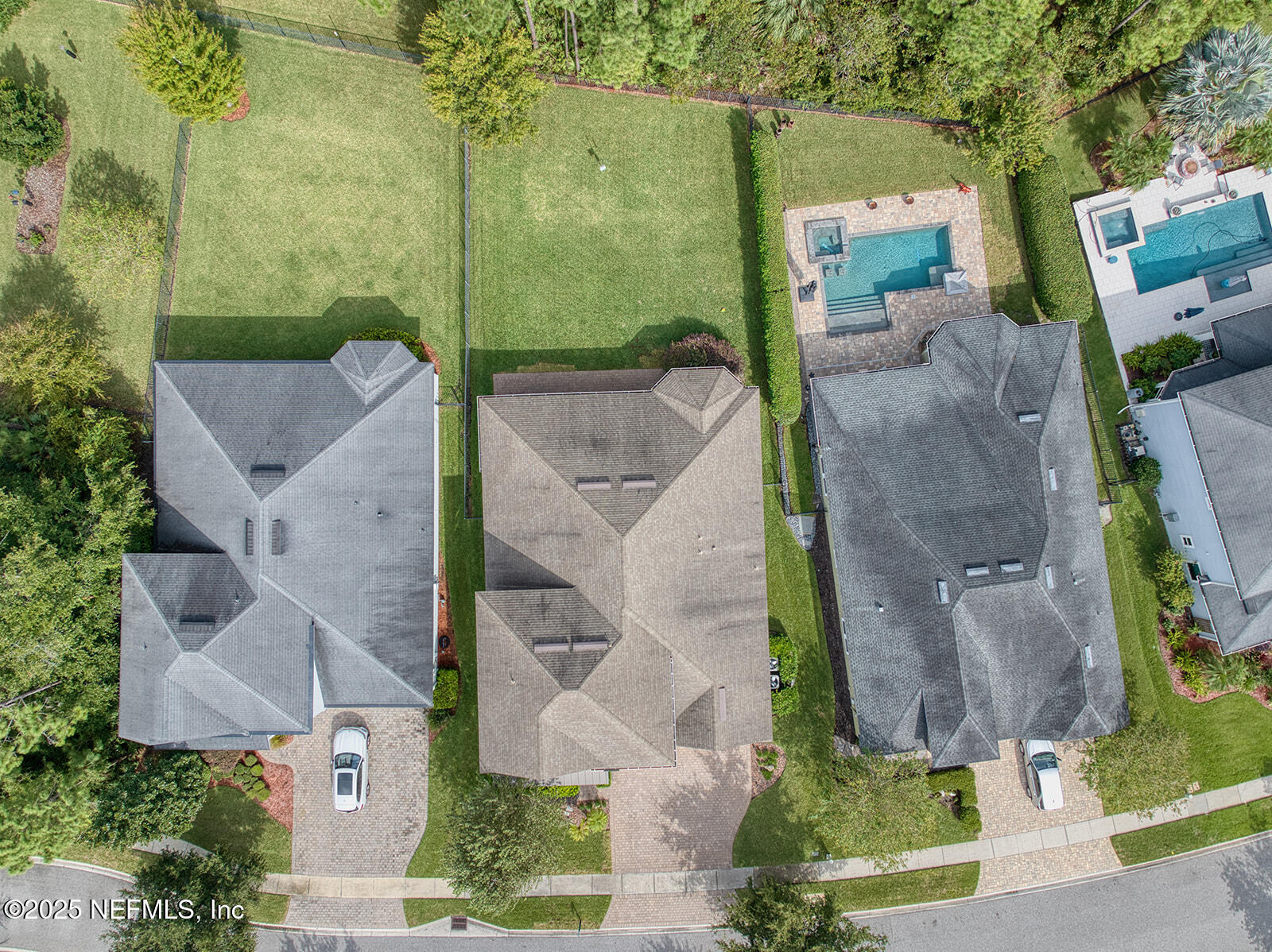 3800 CROSSVIEW Drive