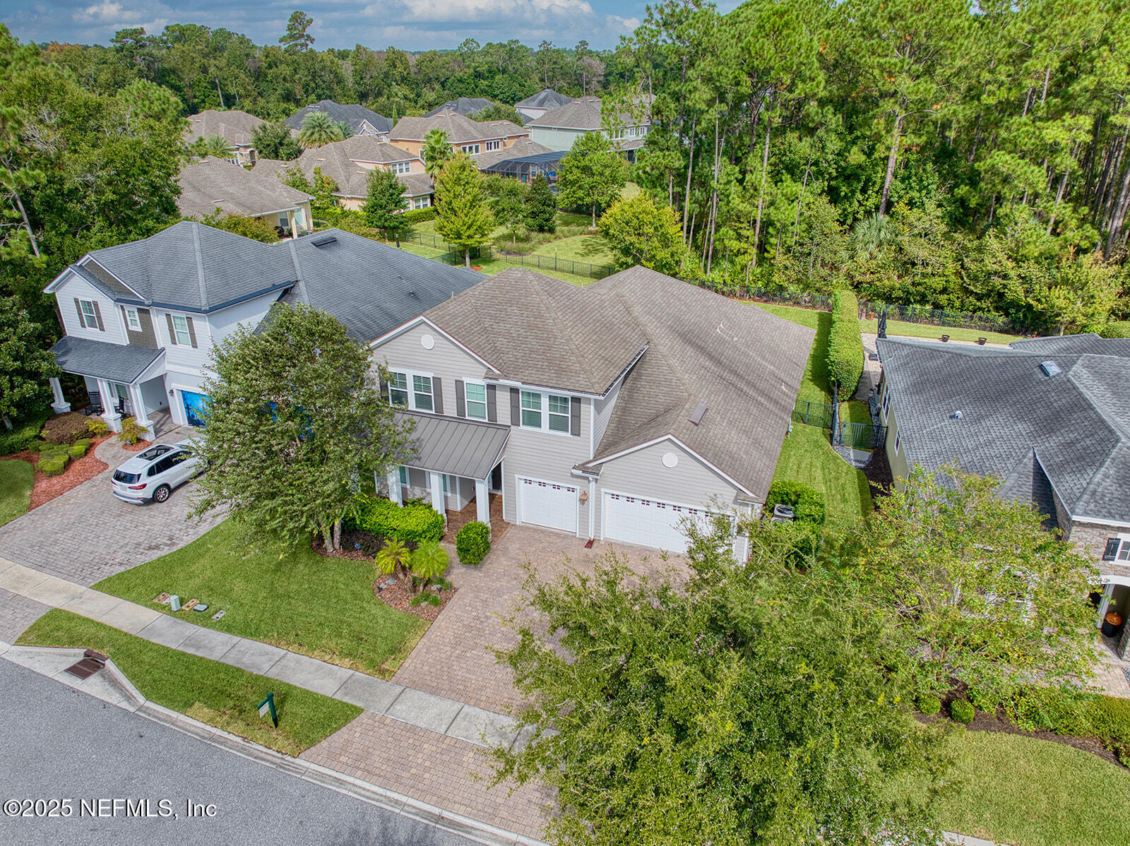 3800 CROSSVIEW Drive