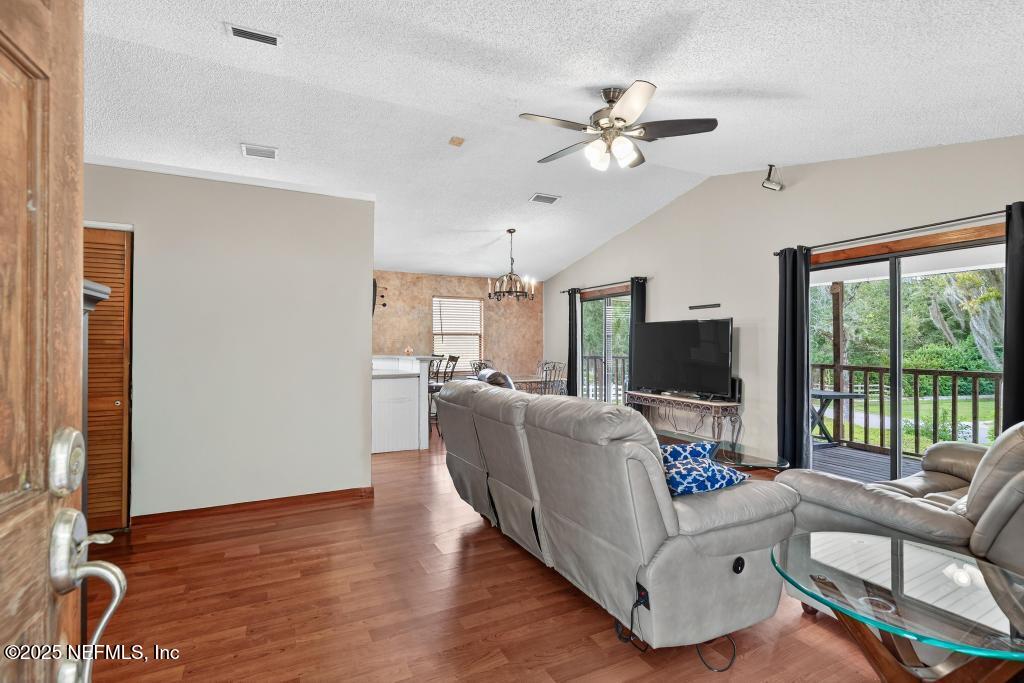 7750 WYNDWOOD Drive, St. Johns