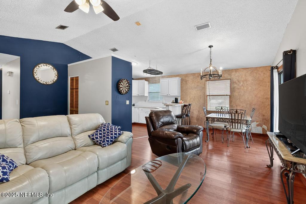 7750 WYNDWOOD Drive, St. Johns