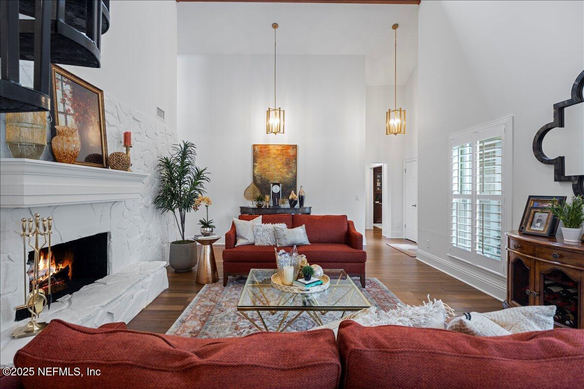 7992 GREEN GLADE Road