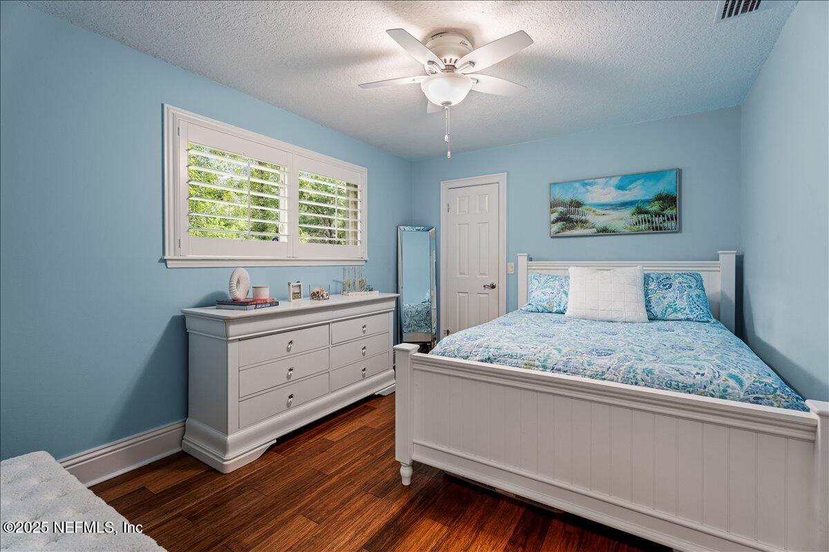 7992 GREEN GLADE Road