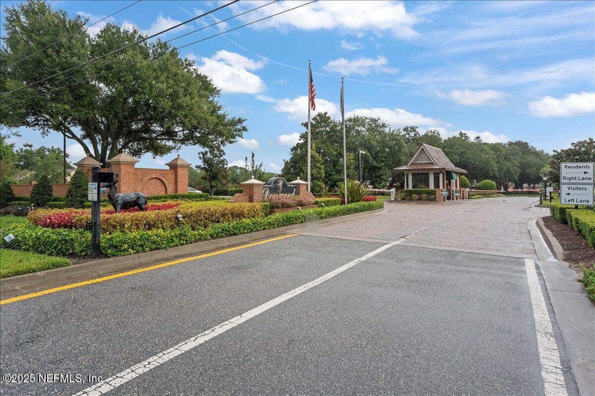 7992 GREEN GLADE Road