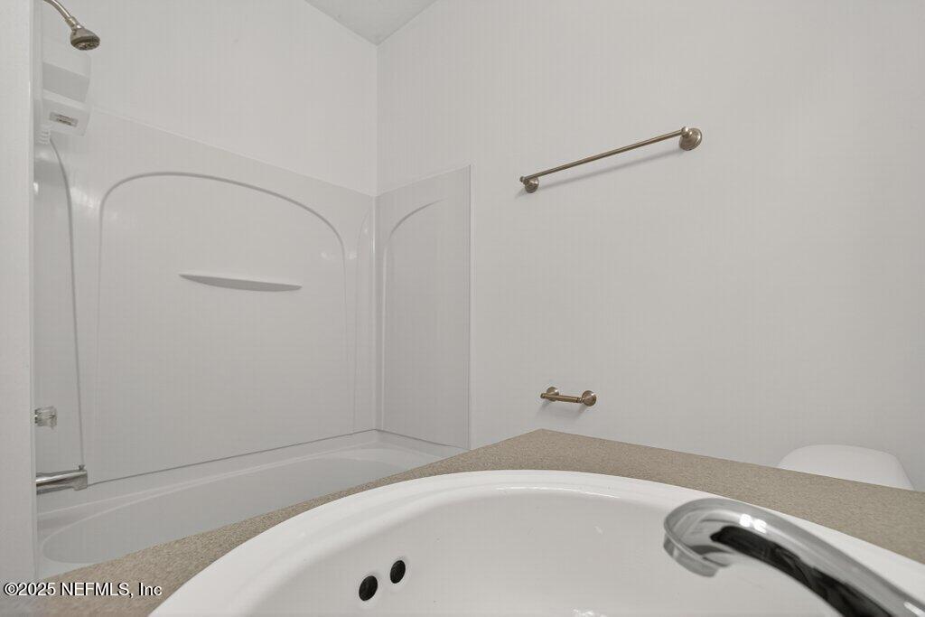 12301 KERNAN FOREST Boulevard, 1604