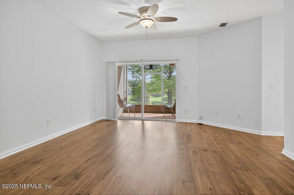 12301 KERNAN FOREST Boulevard, 1604