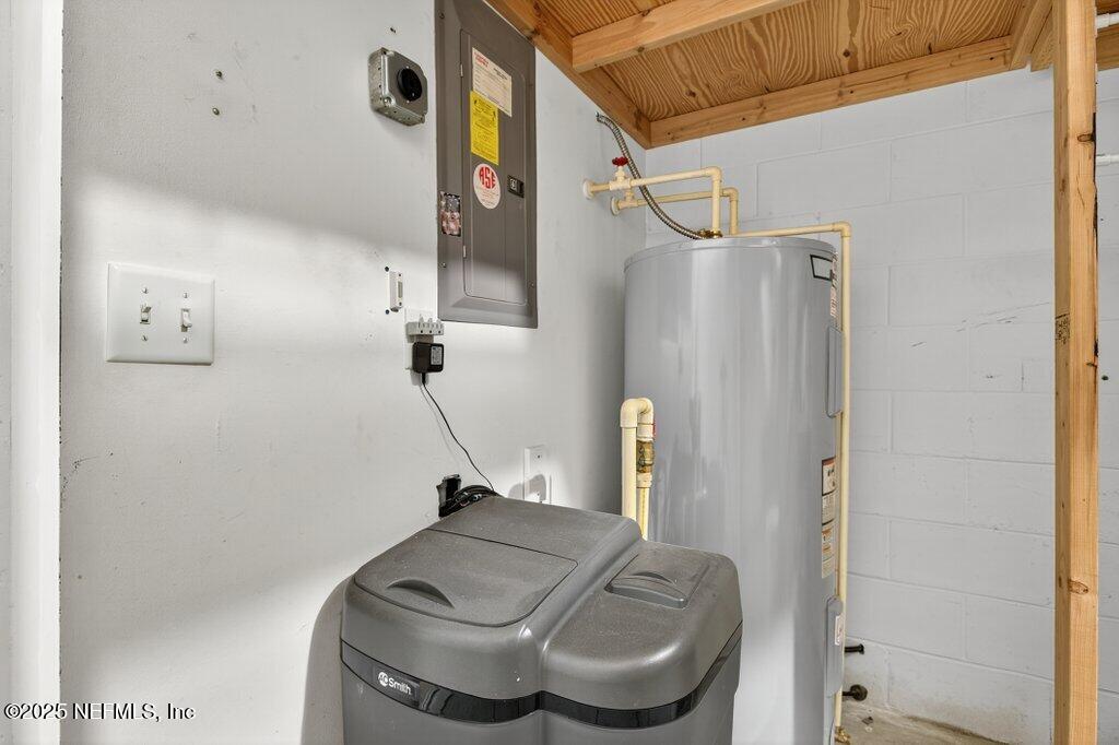 12301 KERNAN FOREST Boulevard, 1604