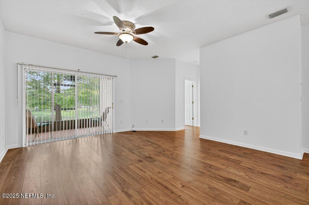 12301 KERNAN FOREST Boulevard, 1604