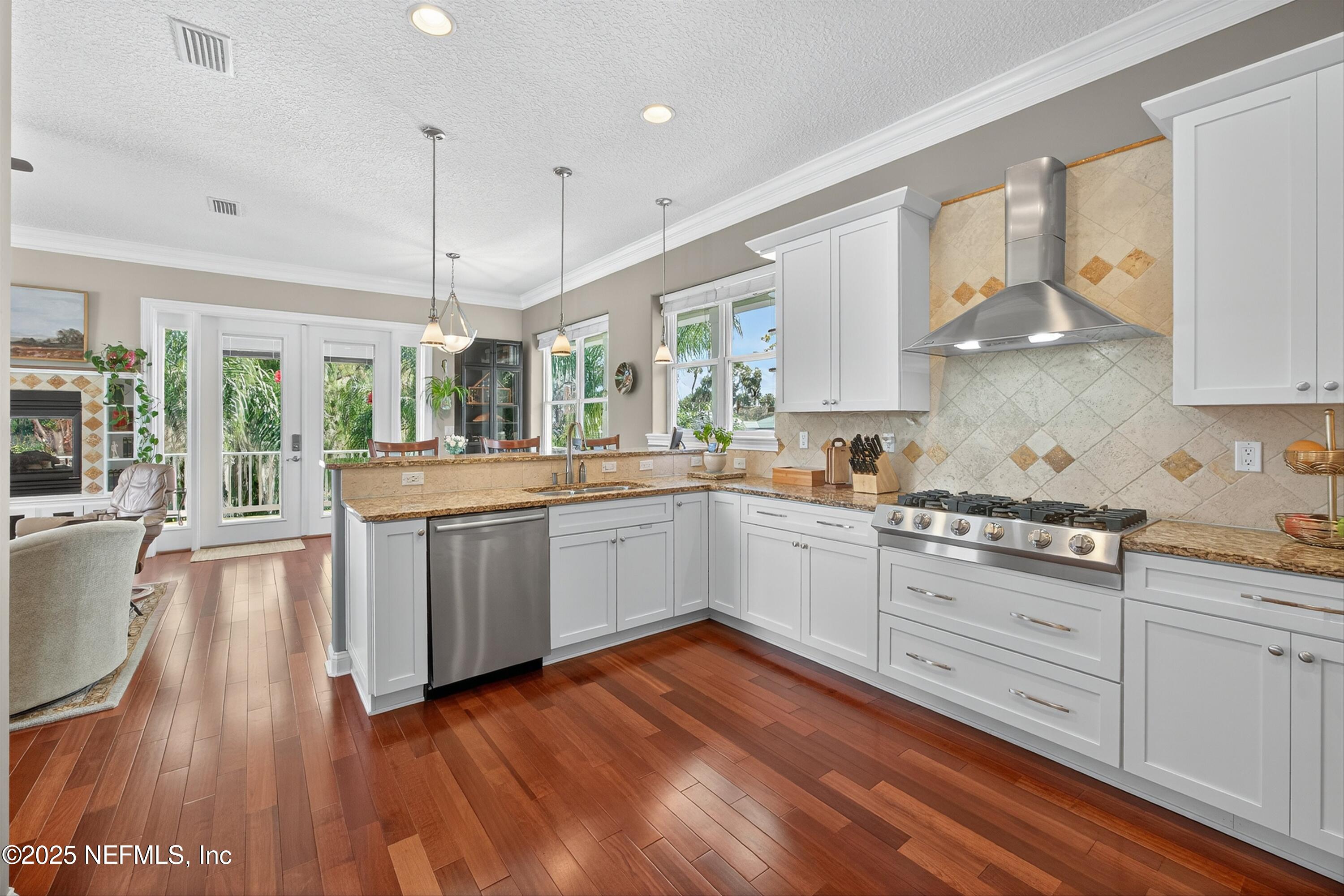 301 SARATOGA Drive, Satsuma