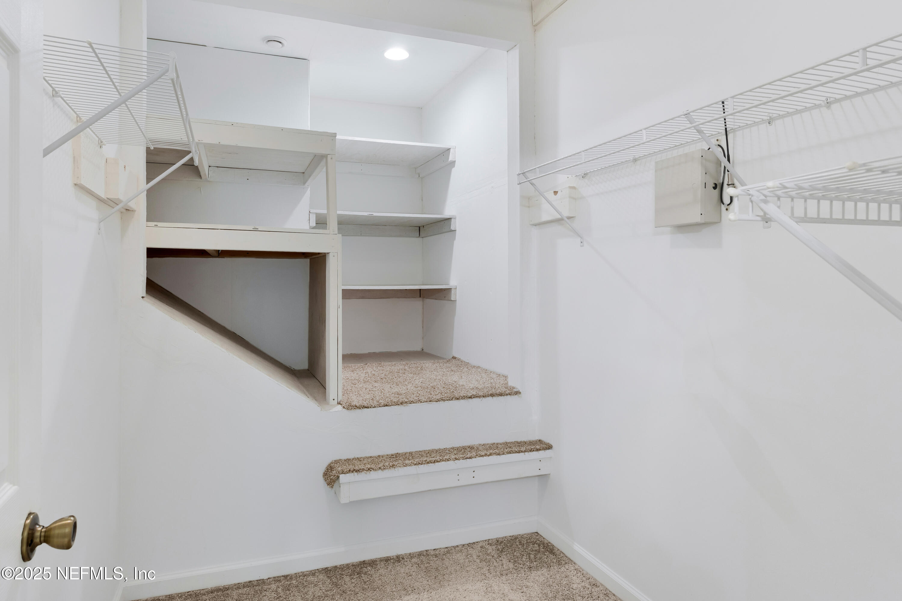 12301 KERNAN FOREST Boulevard 207