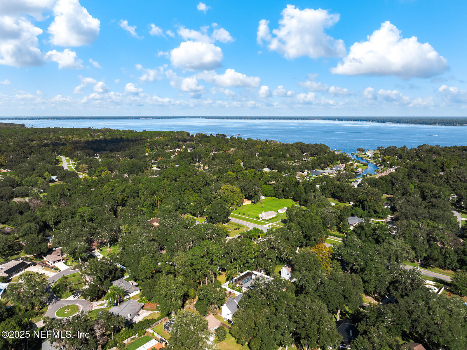 586 HIBERNIA OAKS Drive, Fleming Island