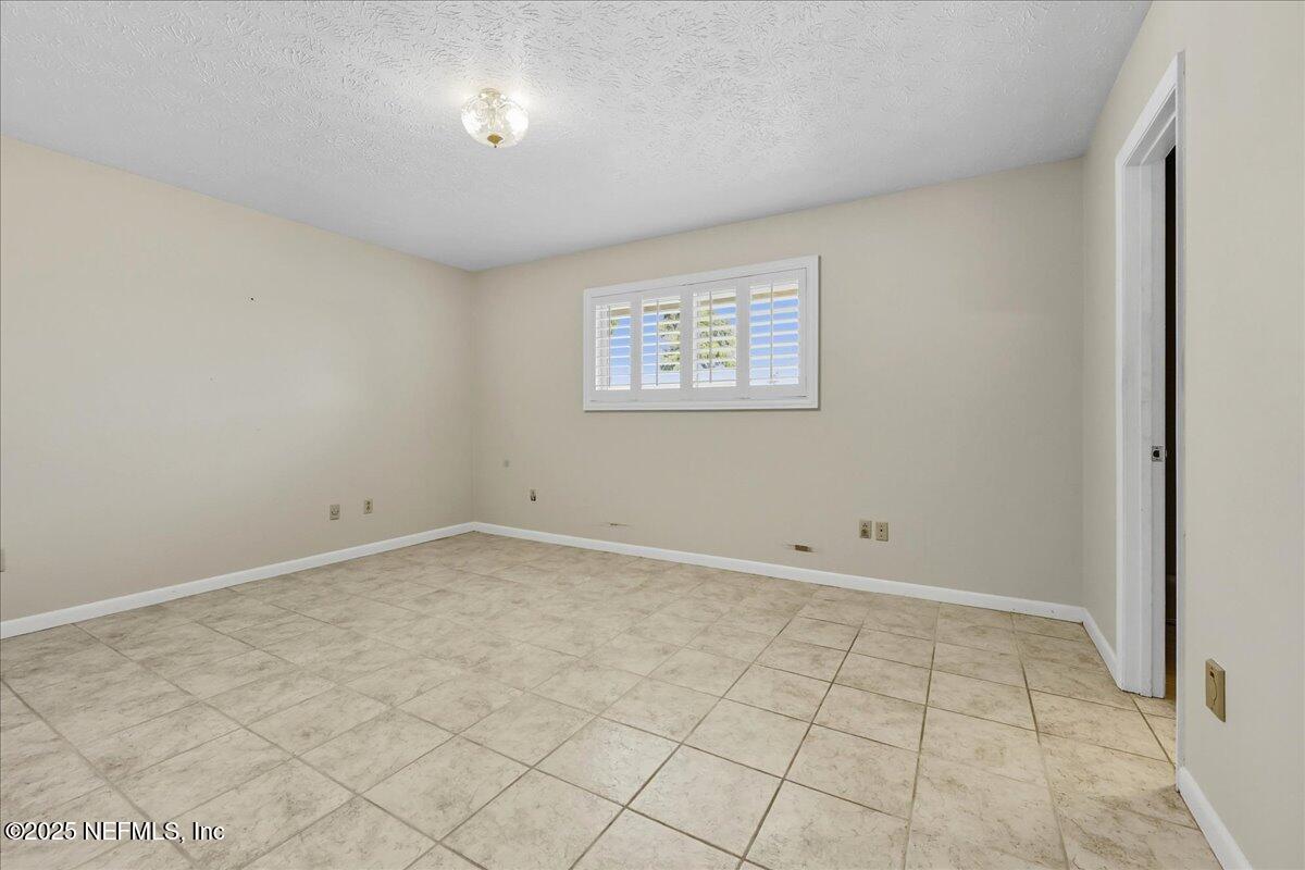 6717 POTTSBURG CREEK Trail, Jacksonville