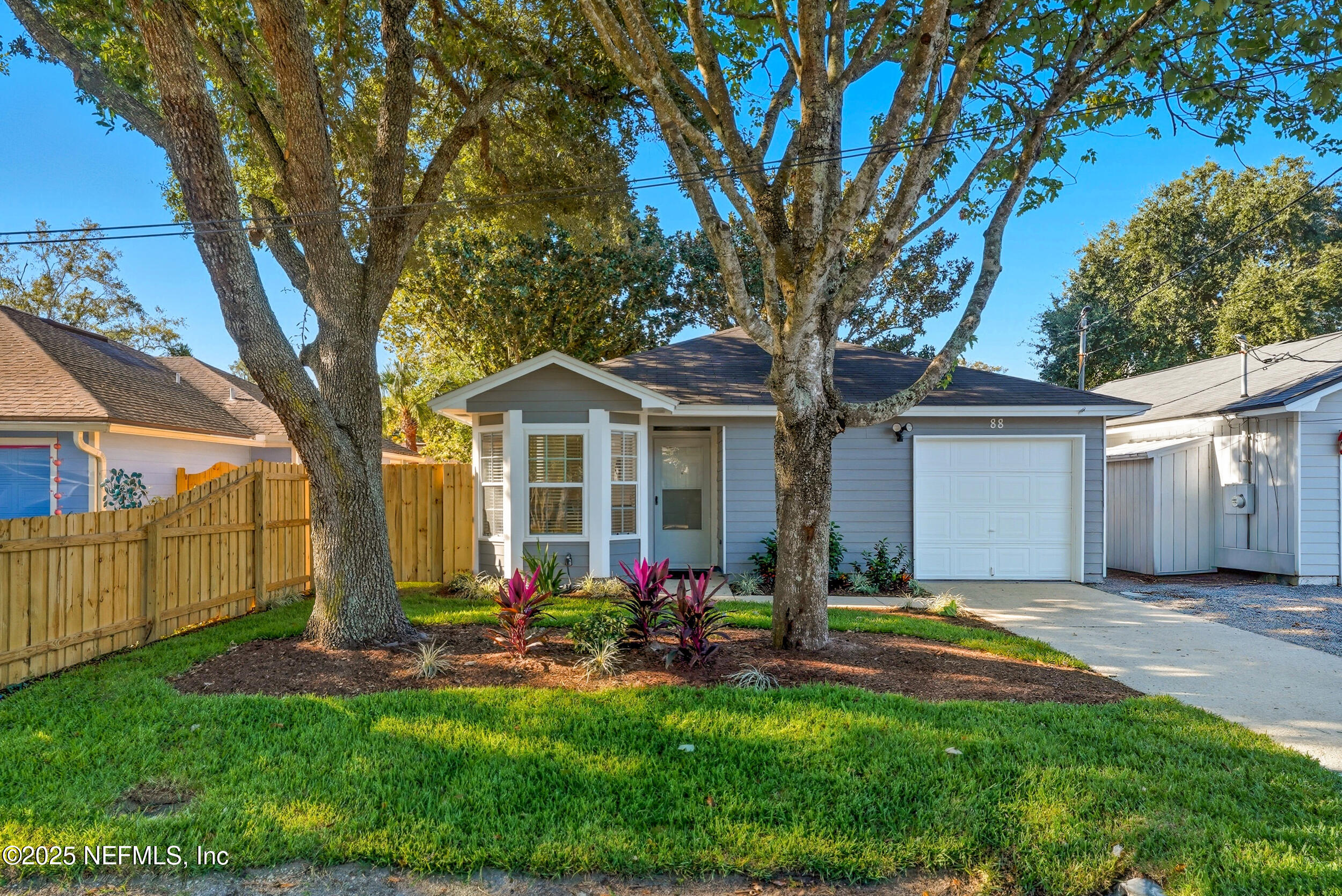 88 W 5TH Street, Atlantic Beach