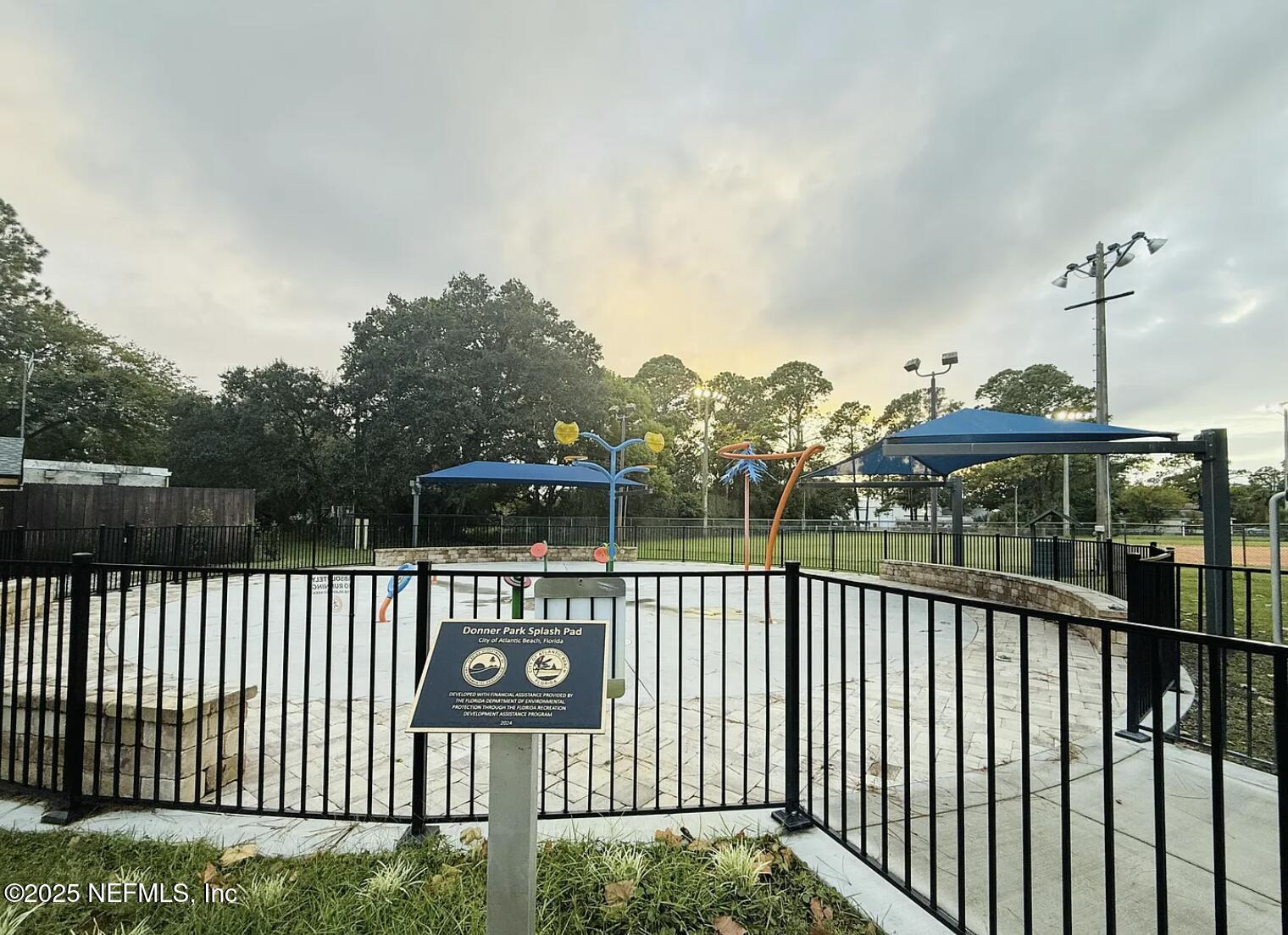 88 W 5TH Street, Atlantic Beach