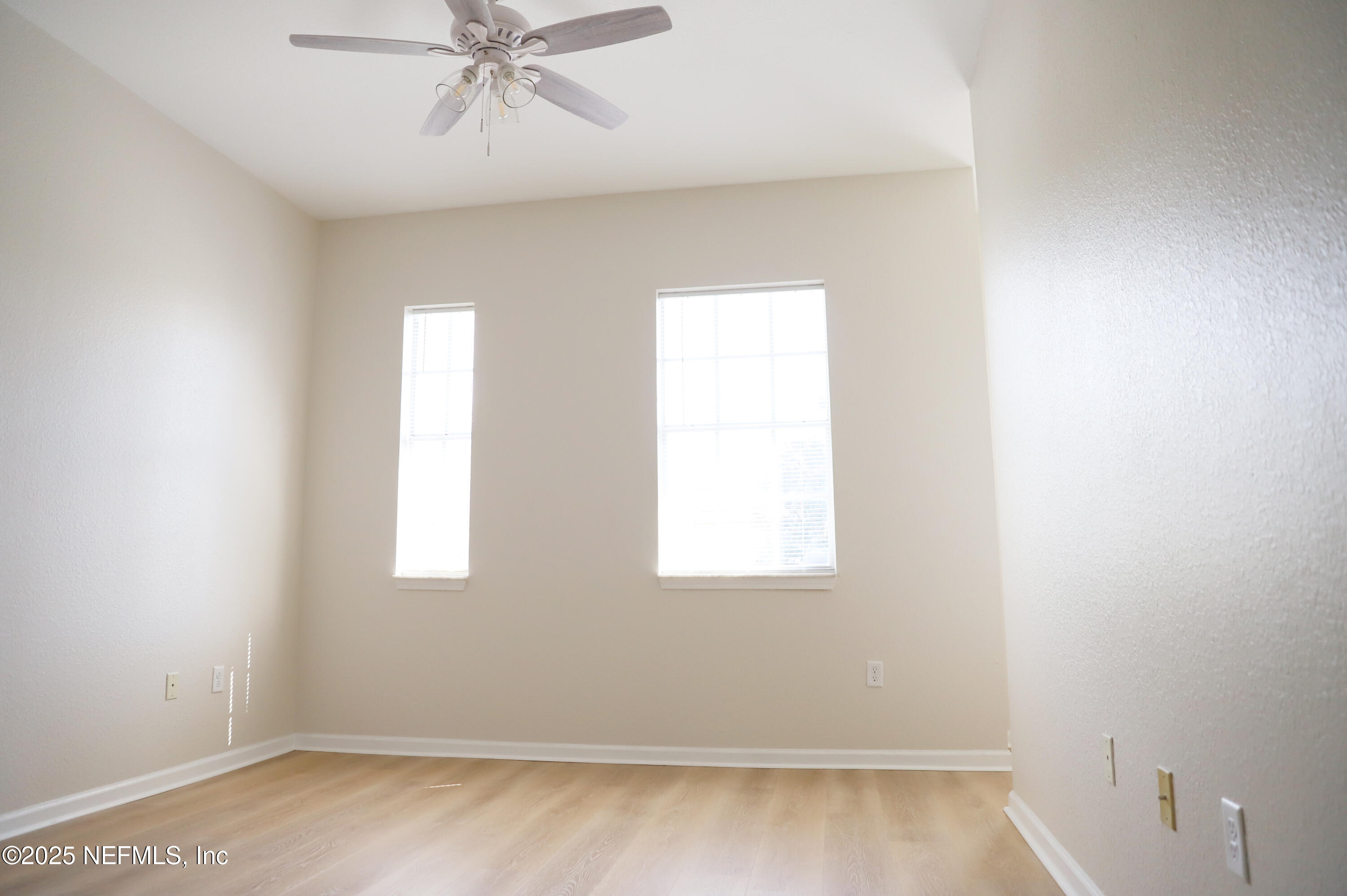 10075 GATE Parkway N 1806