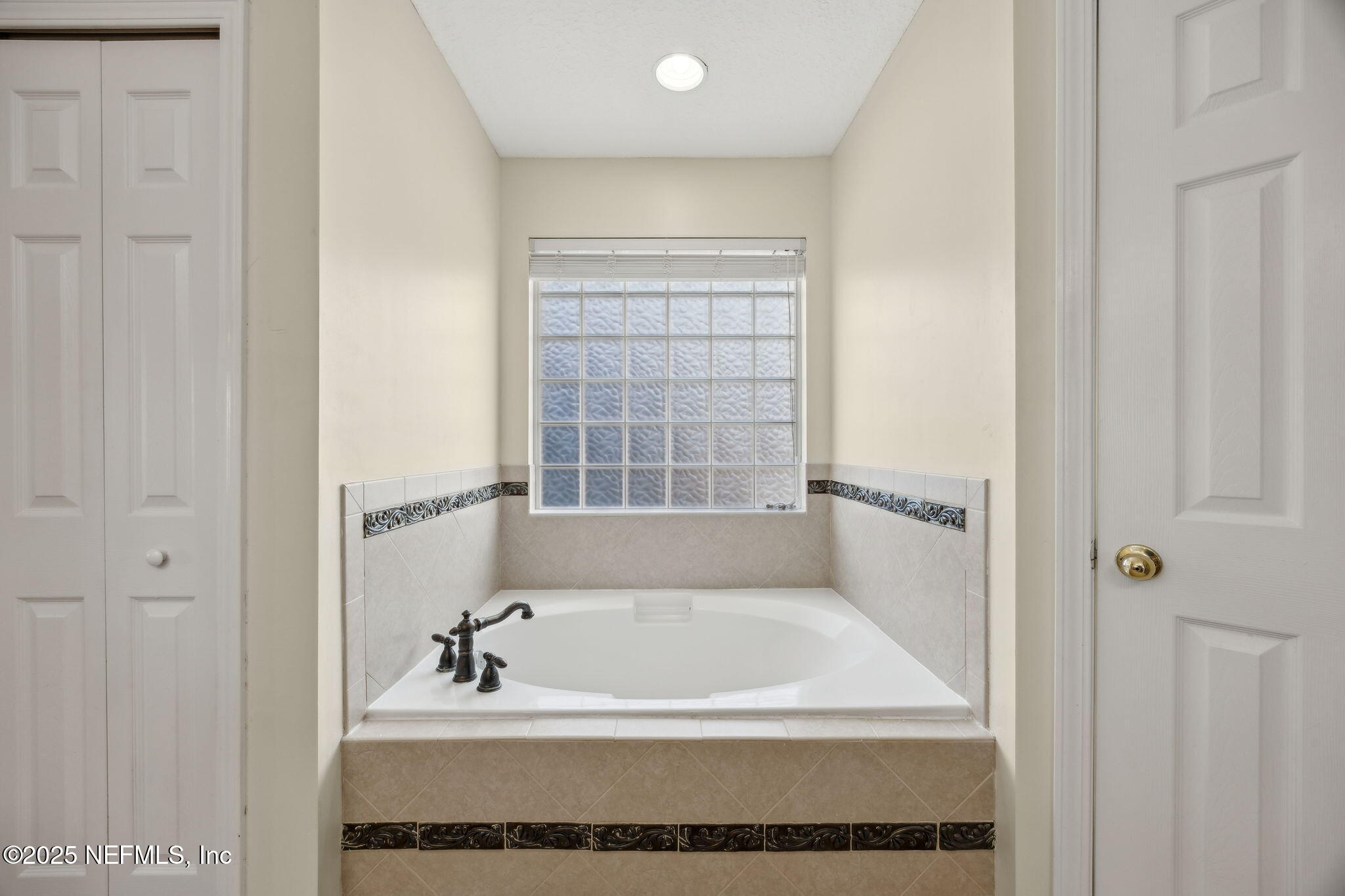 15587 LEXINGTON PARK Boulevard, Jacksonville