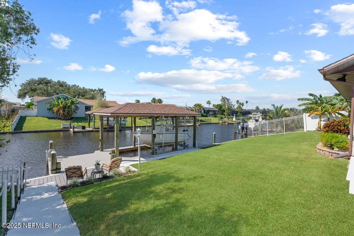 18 CLEARVIEW Court S, Palm Coast