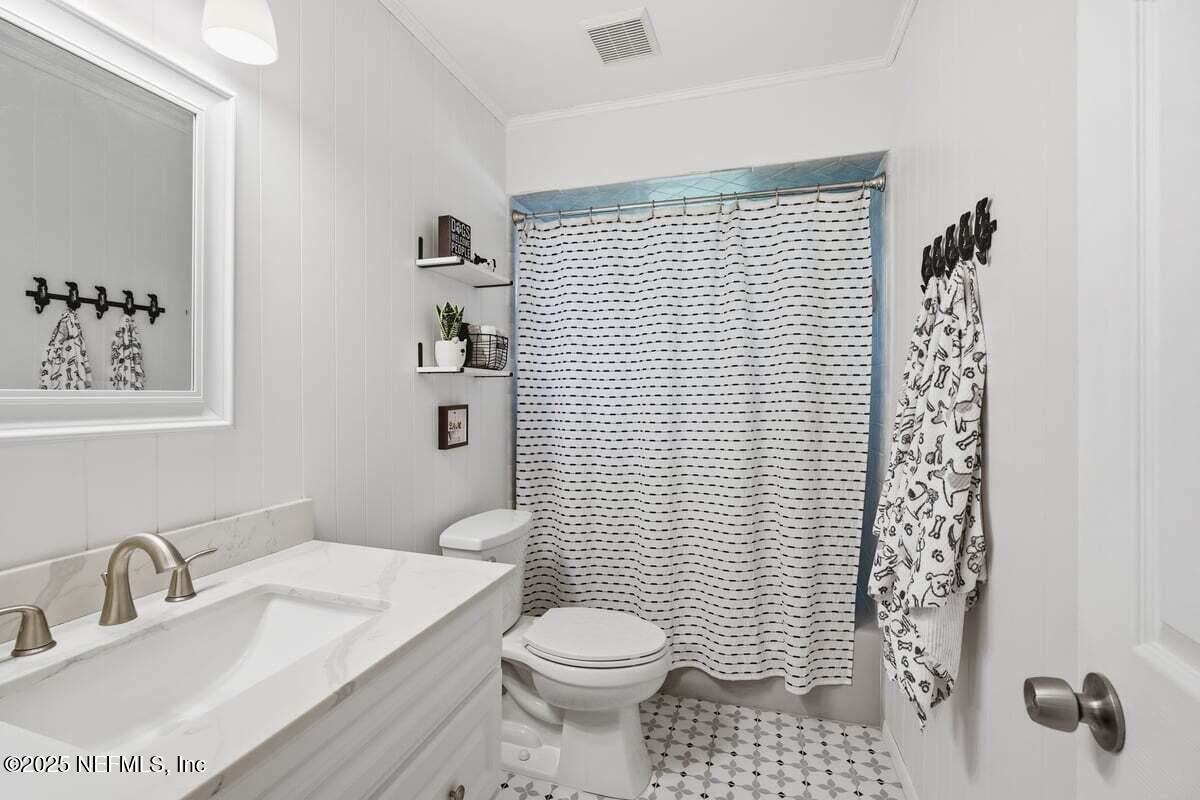 18 CLEARVIEW Court S, Palm Coast