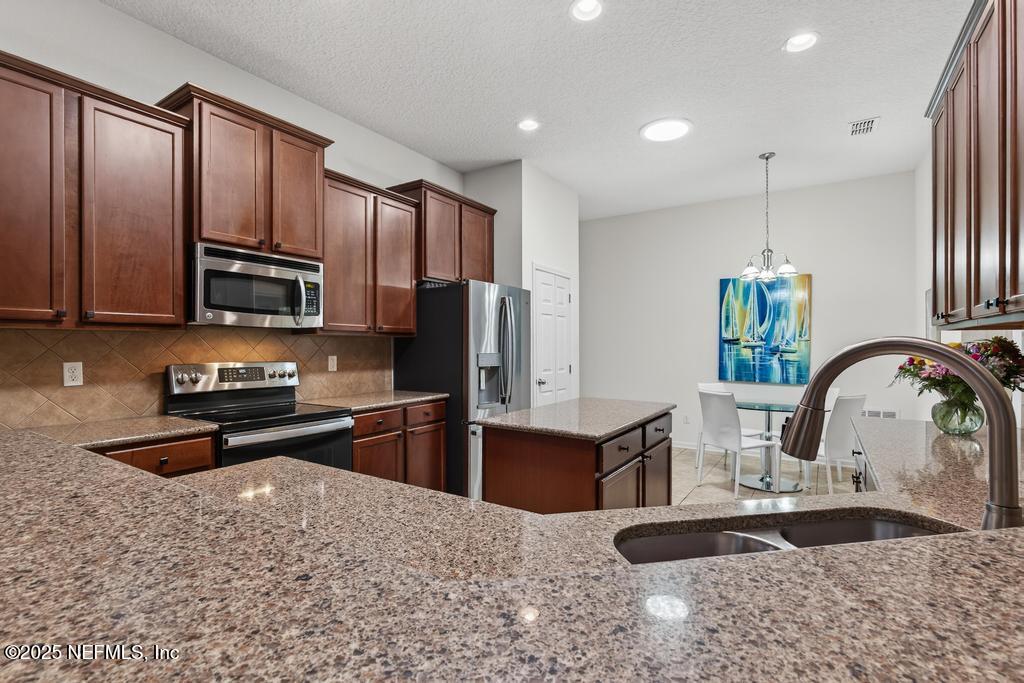 4042 TRAIL RIDGE Road, Middleburg