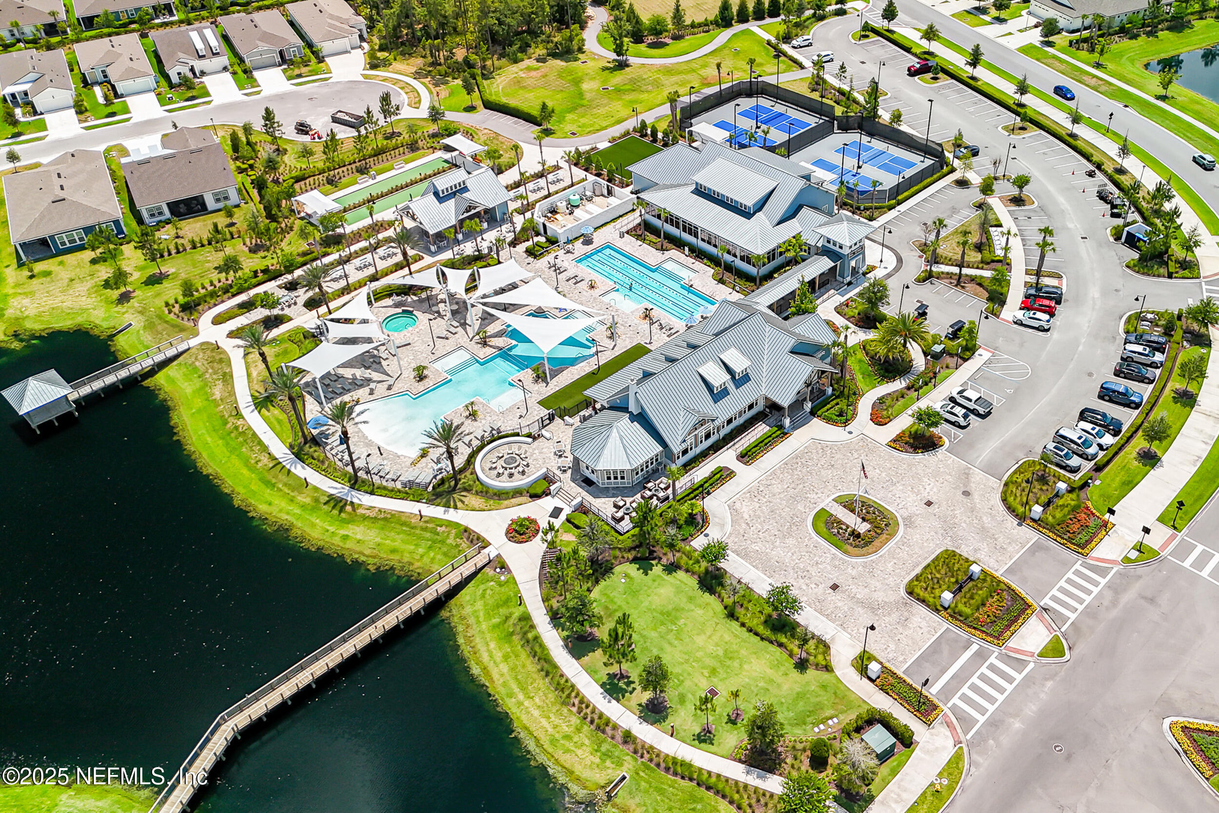 109 FLY LINE Drive, St. Johns