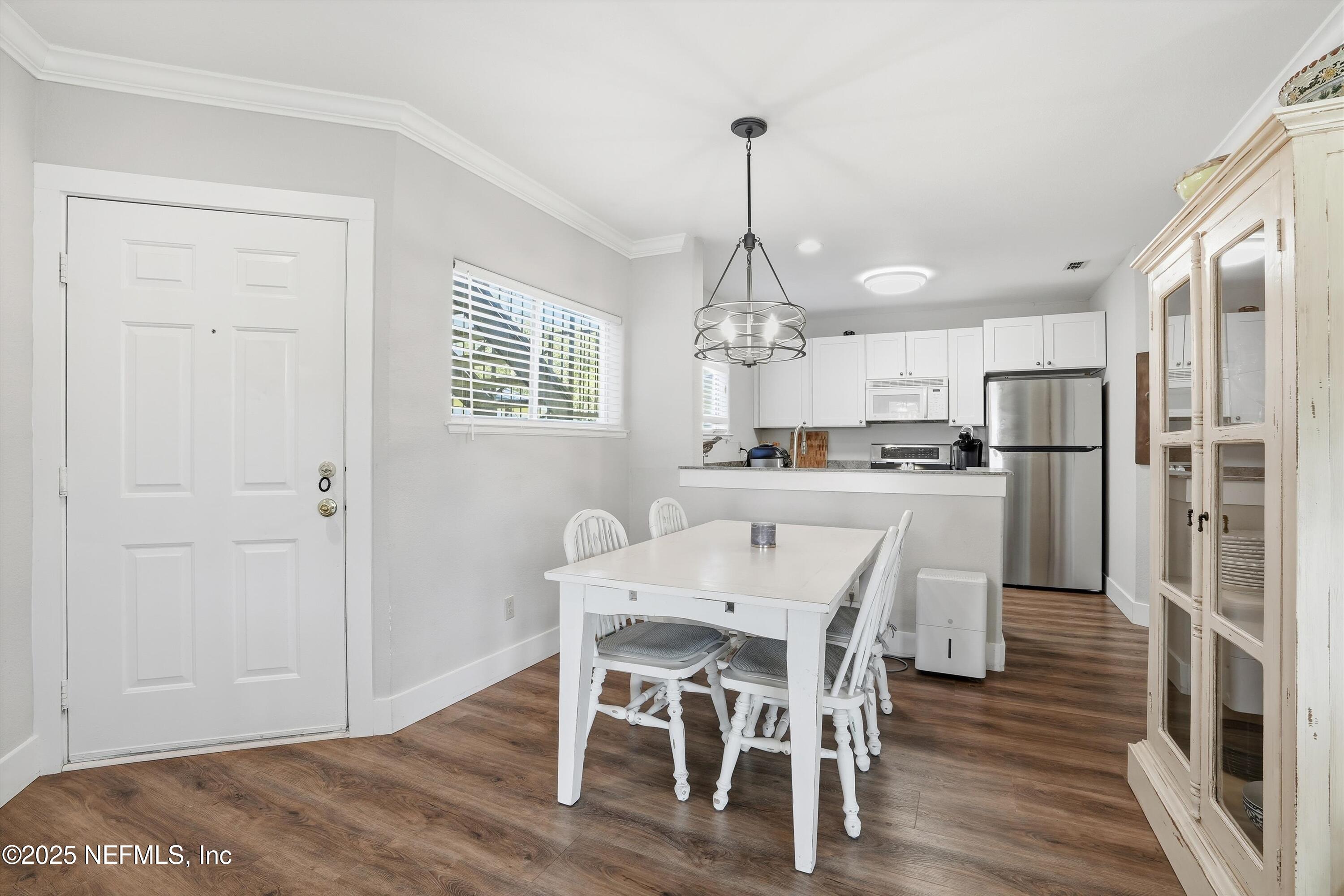 1800 THE GREENS Way, 1803, Jacksonville Beach Unit: 1803