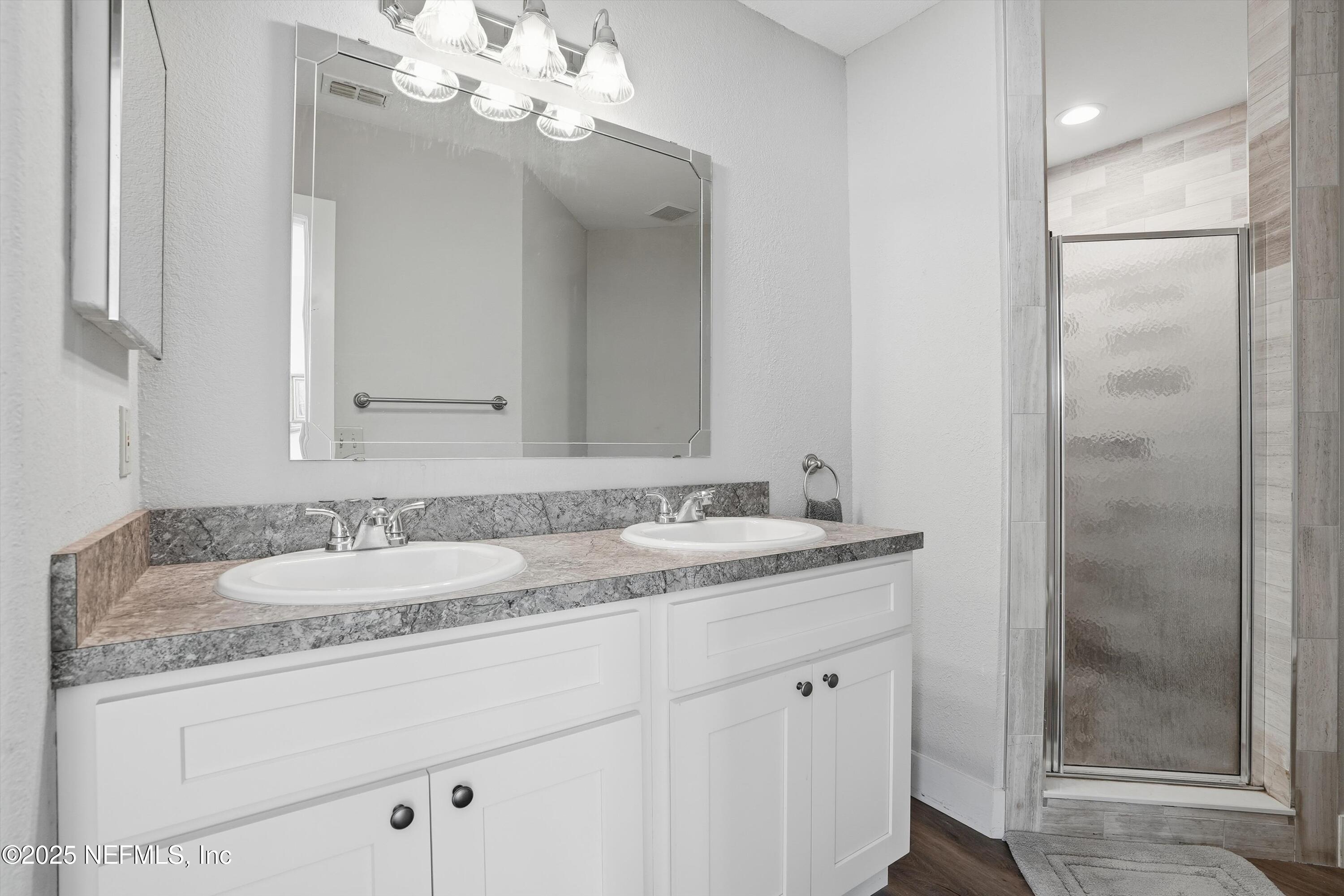 1800 THE GREENS Way, 1803, Jacksonville Beach Unit: 1803