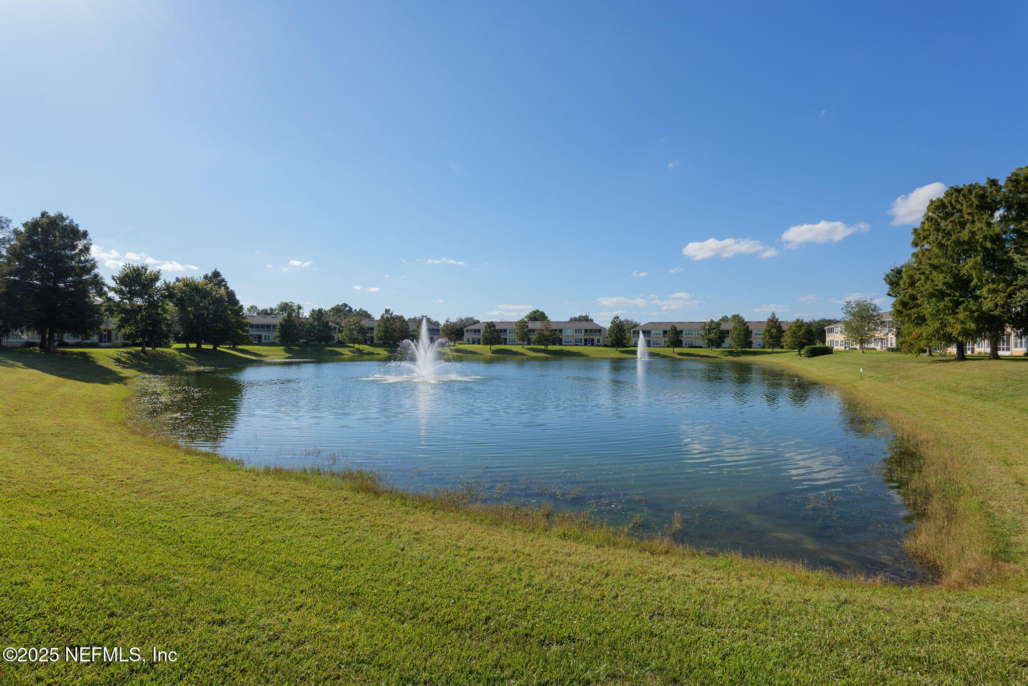 6490 WHITE BLOSSOM Circle, 26F, Jacksonville Unit: 26F