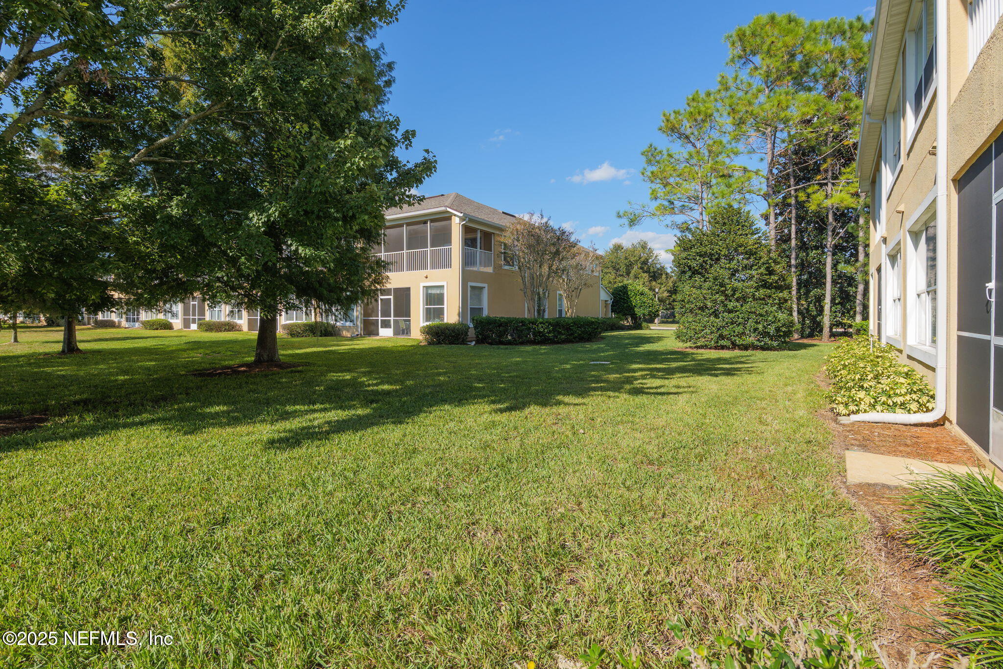 6490 WHITE BLOSSOM Circle, 26F, Jacksonville Unit: 26F