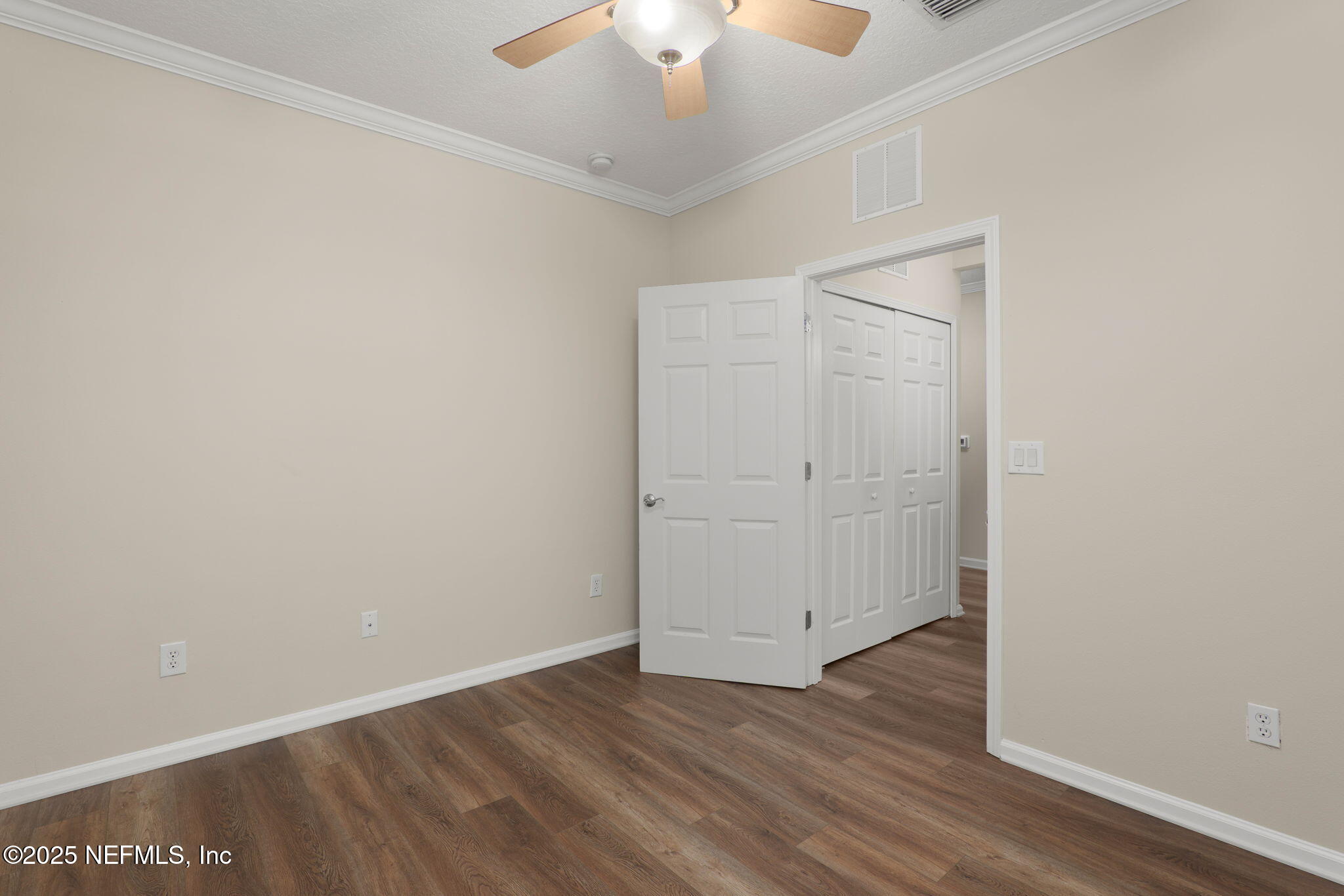 6490 WHITE BLOSSOM Circle, 26F, Jacksonville Unit: 26F