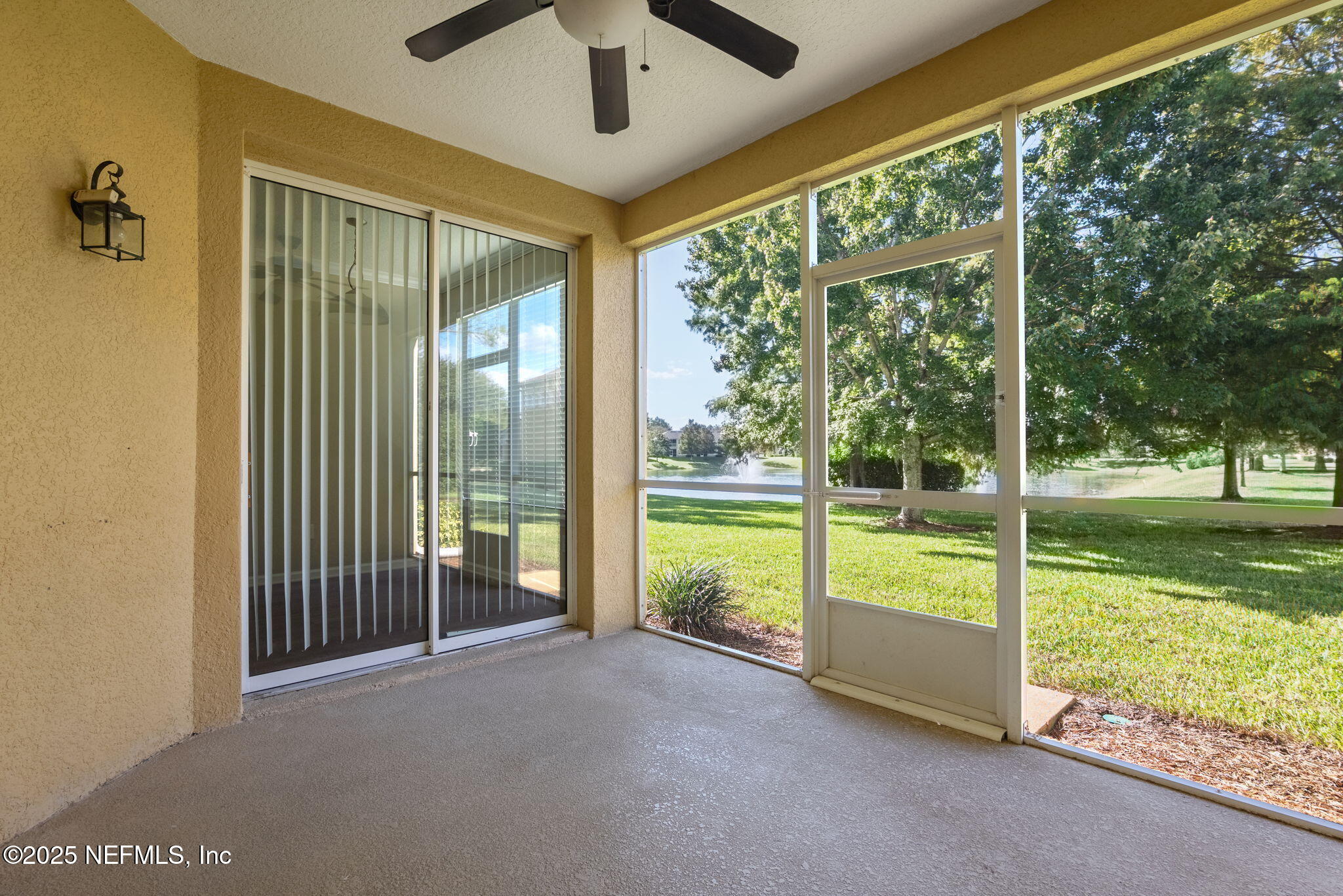 6490 WHITE BLOSSOM Circle, 26F, Jacksonville Unit: 26F