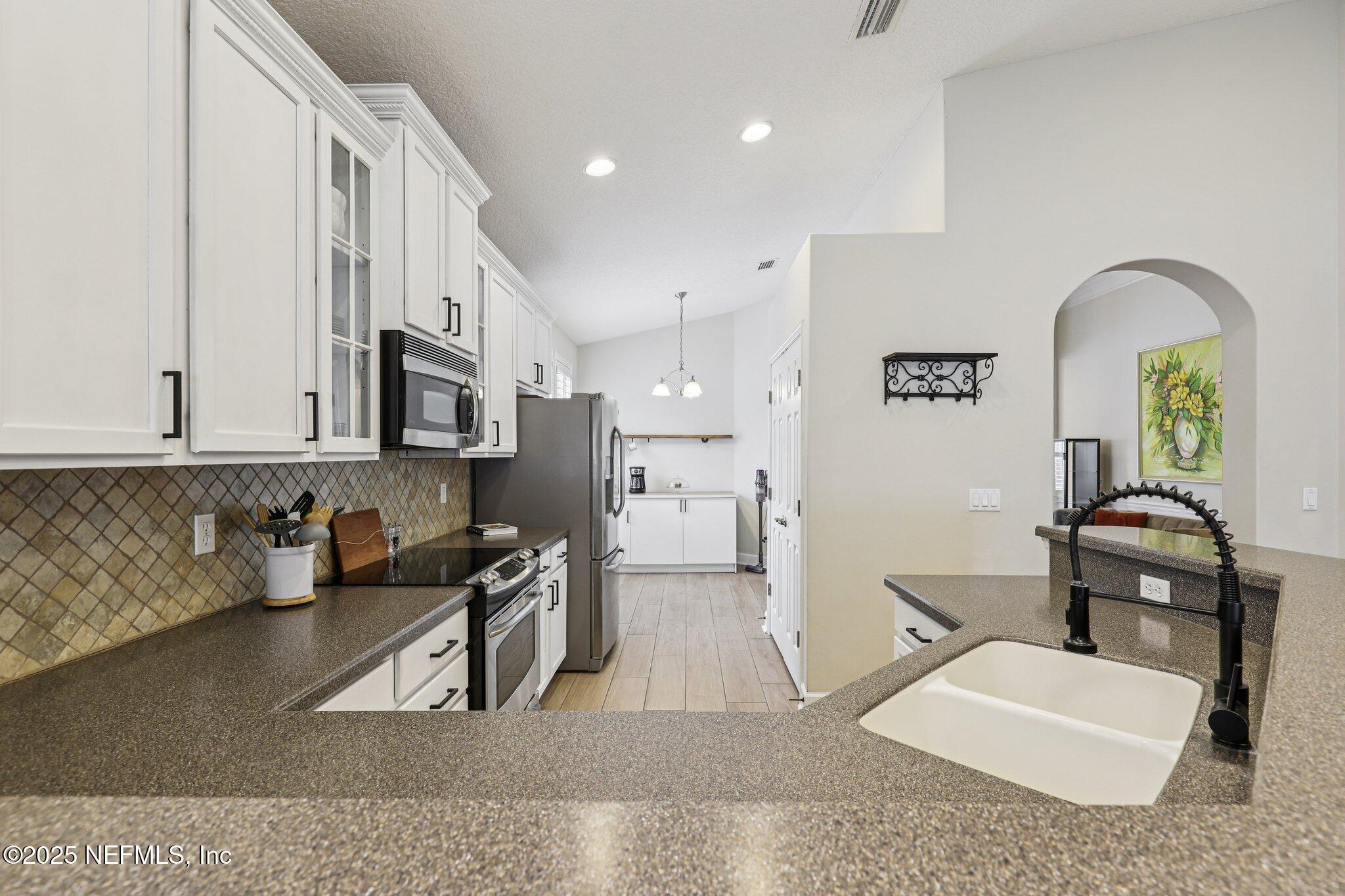 12049 WATCH TOWER Drive, Jacksonville