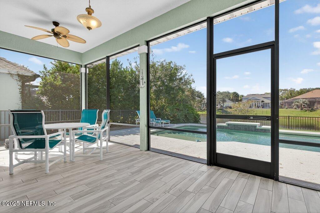 3528 BAY ISLAND Circle