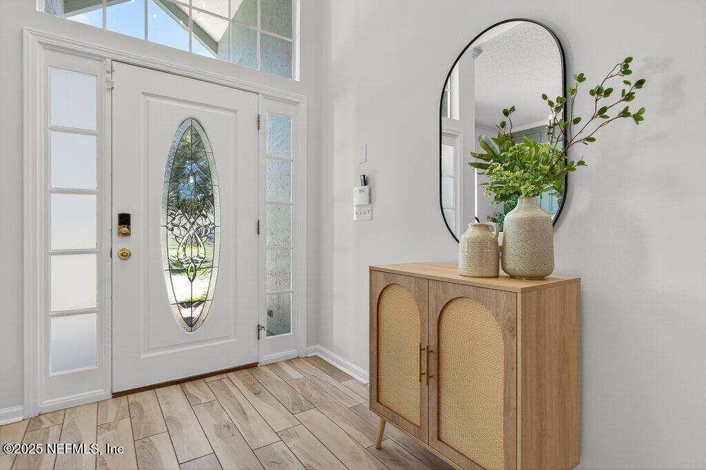 3528 BAY ISLAND Circle