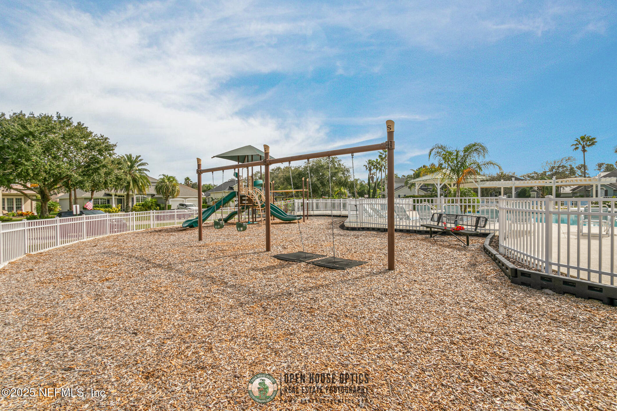 3528 BAY ISLAND Circle