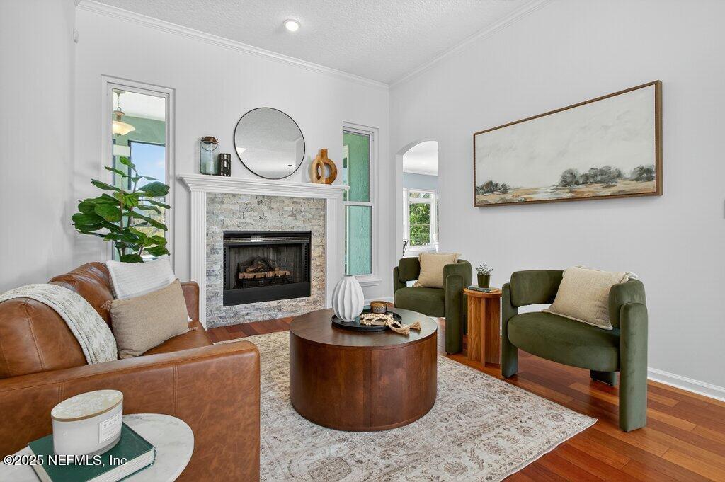 3528 BAY ISLAND Circle