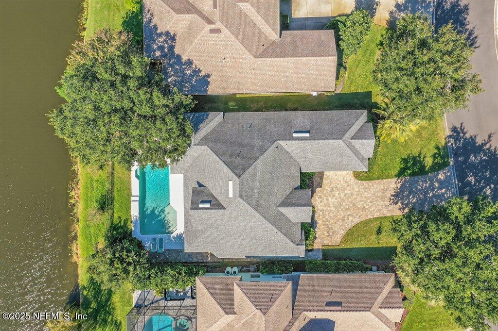 3528 BAY ISLAND Circle