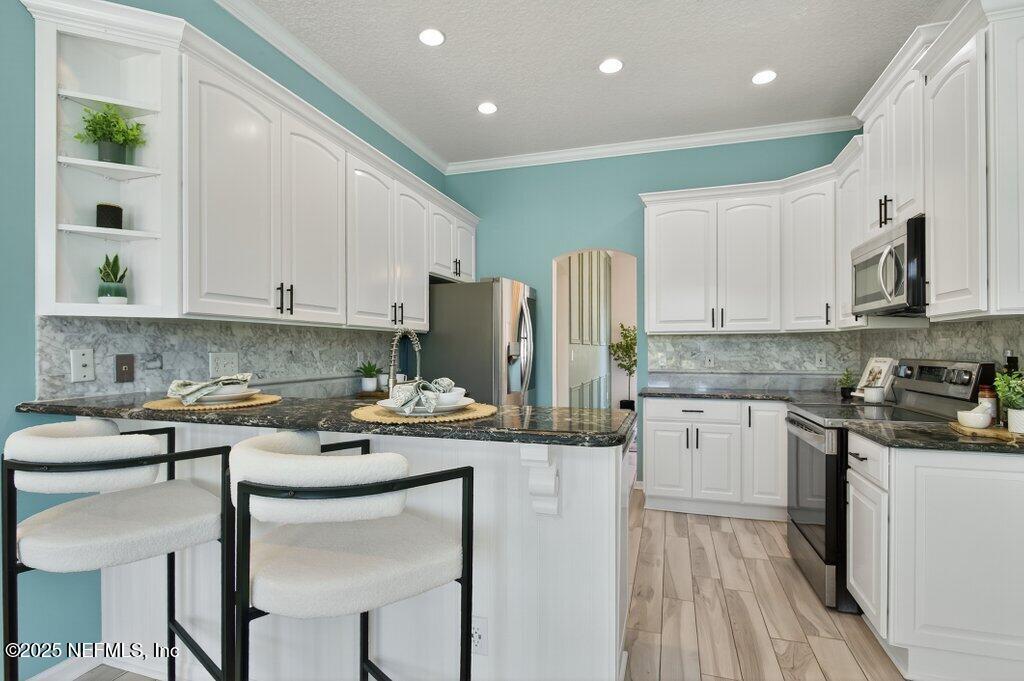 3528 BAY ISLAND Circle