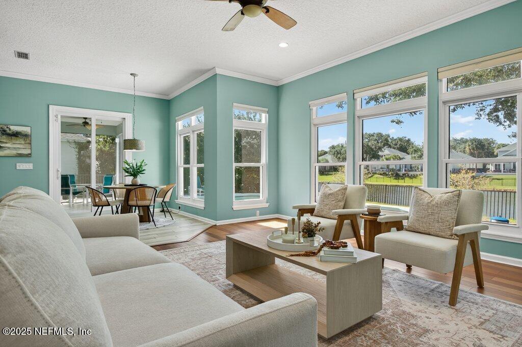 3528 BAY ISLAND Circle