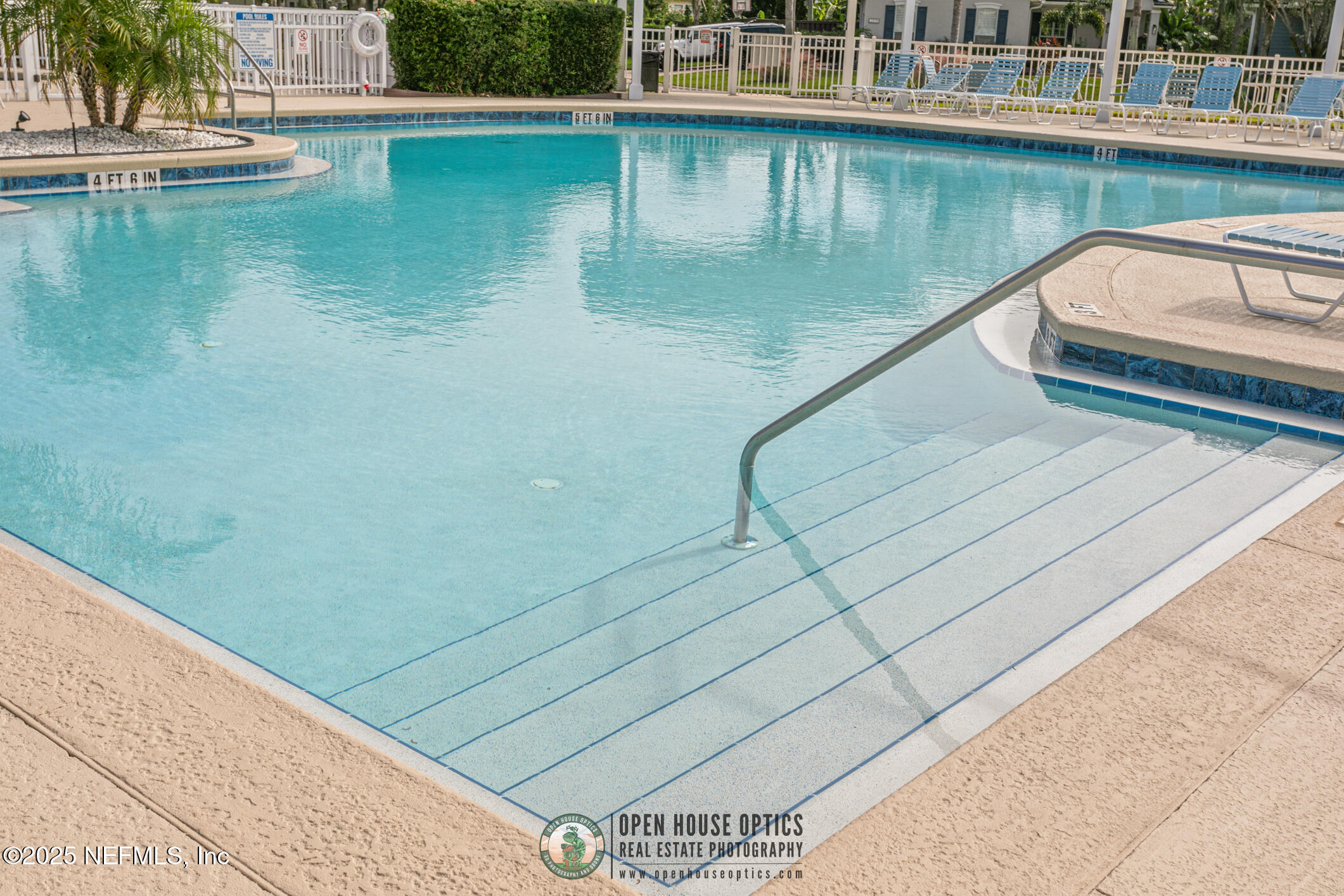 3528 BAY ISLAND Circle