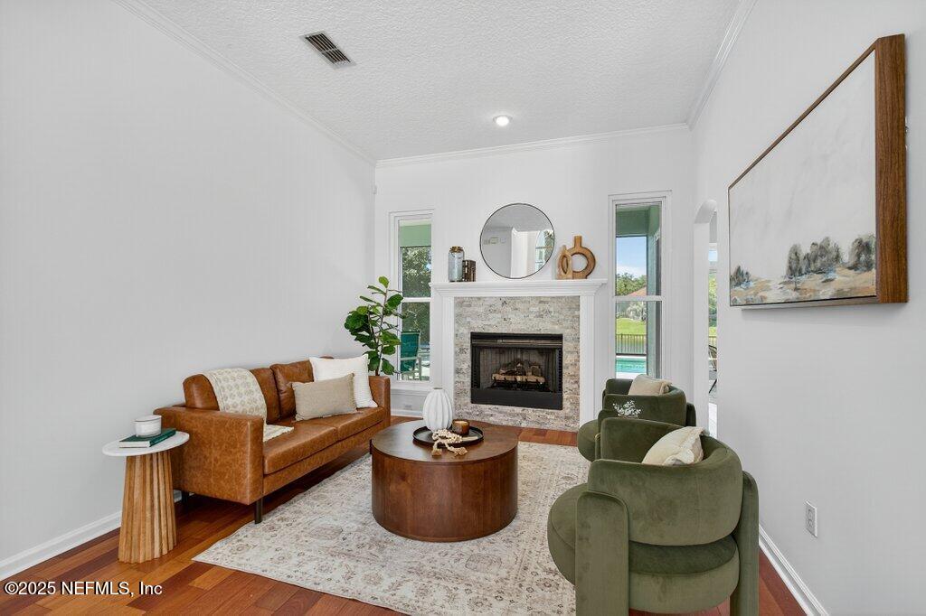 3528 BAY ISLAND Circle