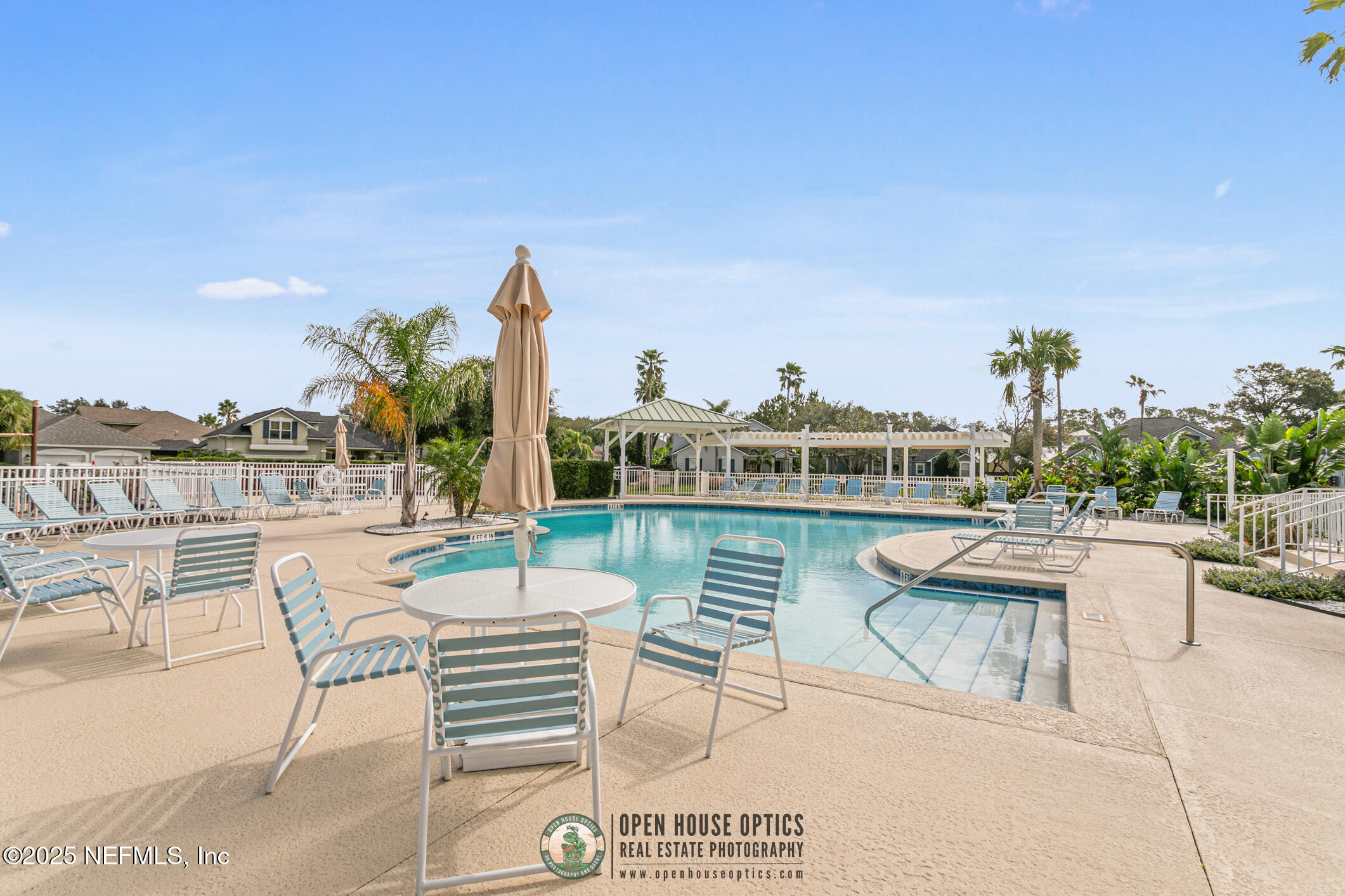 3528 BAY ISLAND Circle