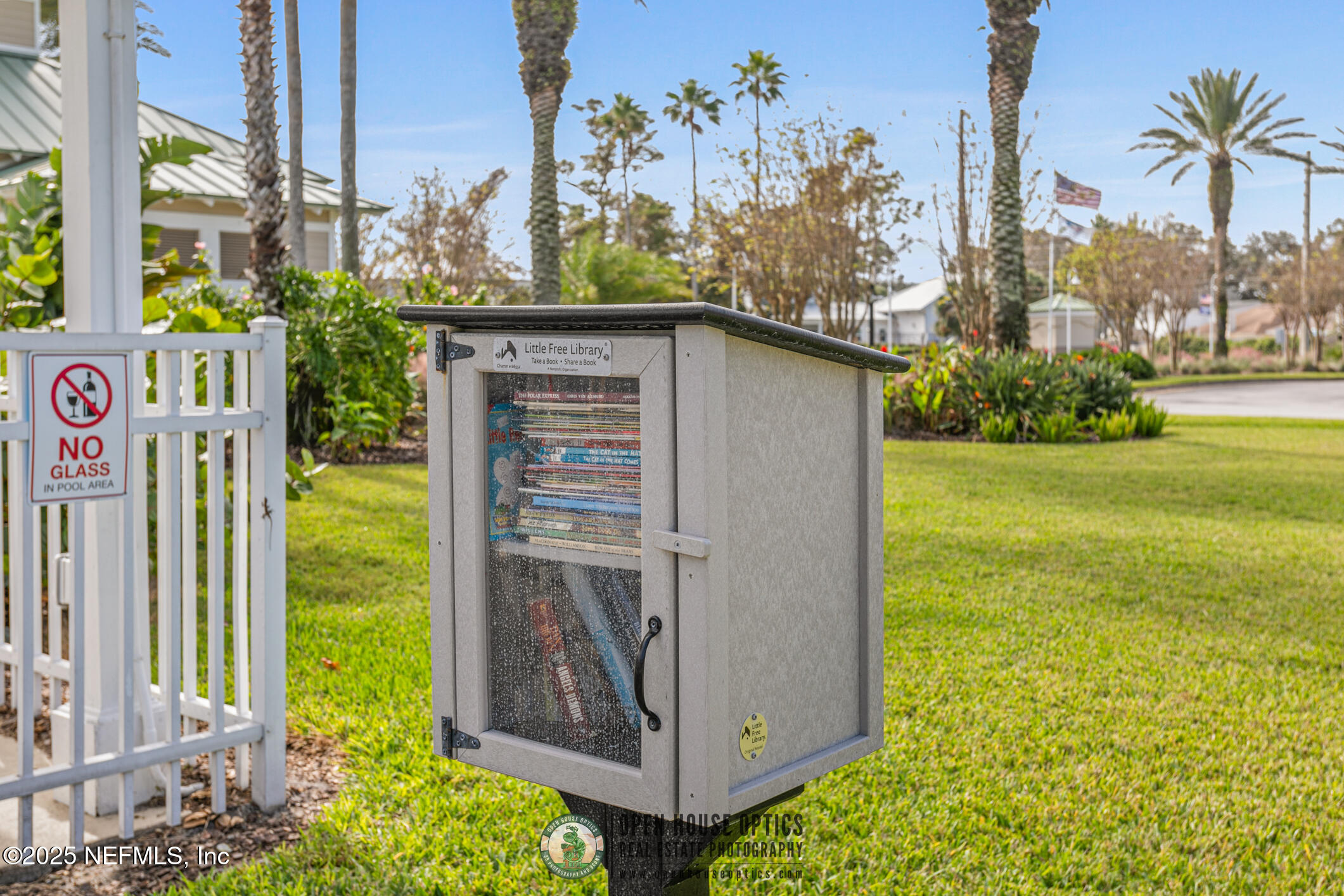 3528 BAY ISLAND Circle