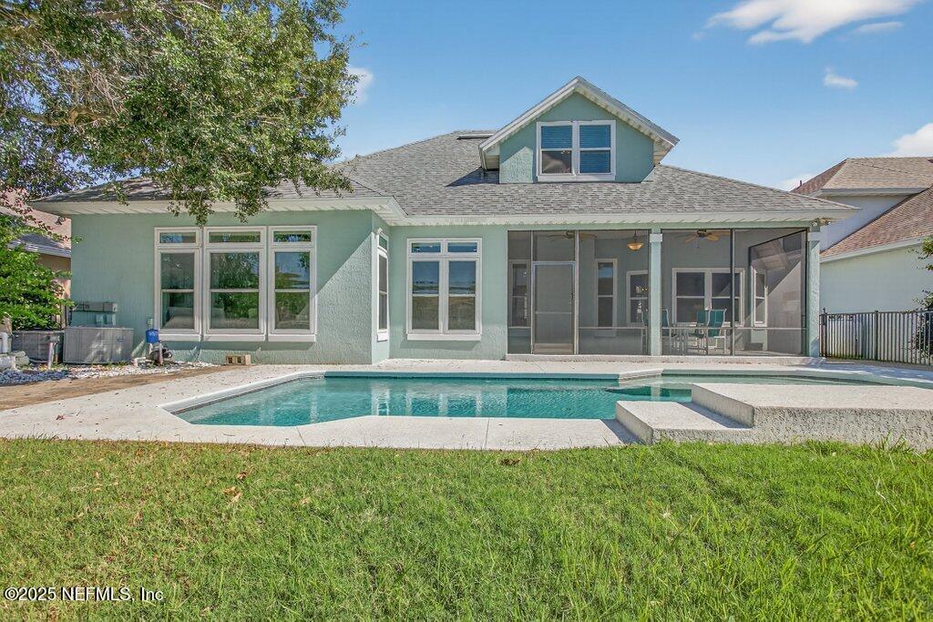 3528 BAY ISLAND Circle