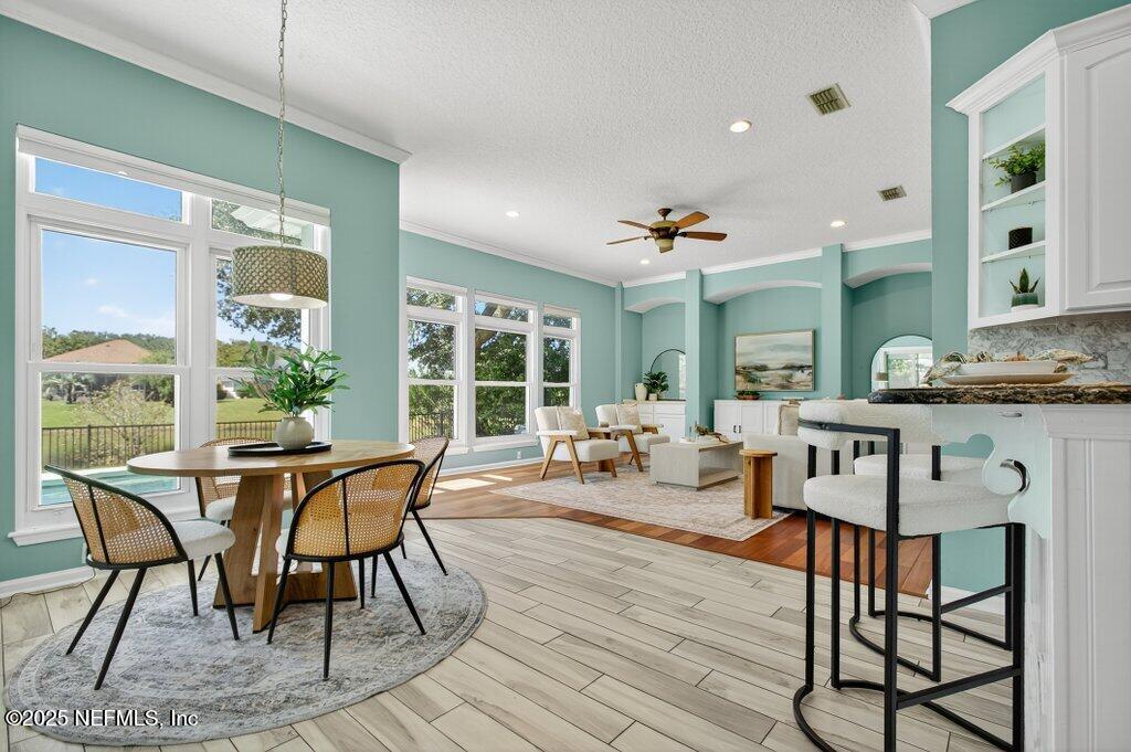 3528 BAY ISLAND Circle