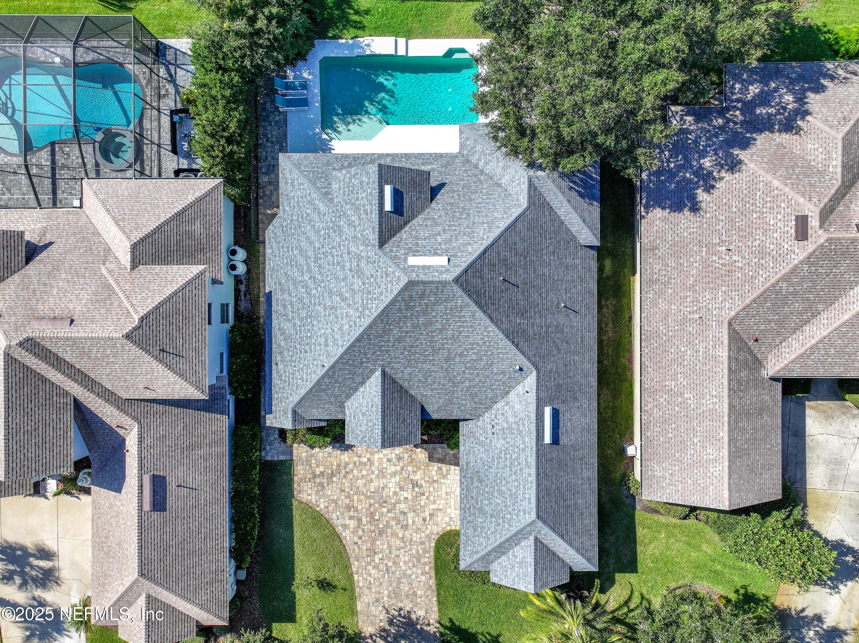 3528 BAY ISLAND Circle