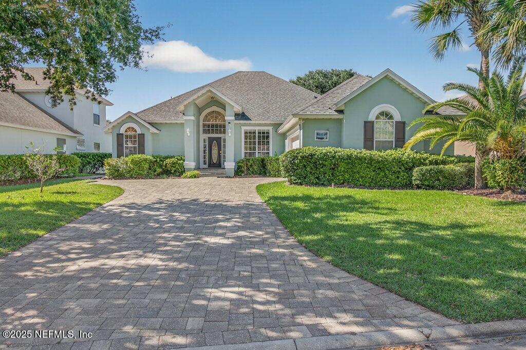 3528 BAY ISLAND Circle