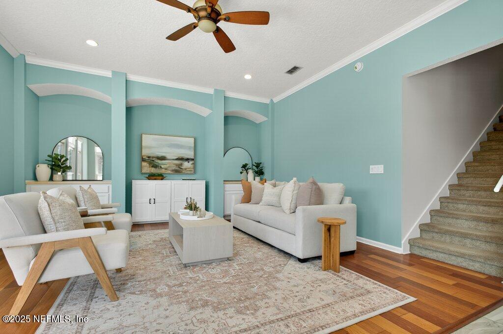 3528 BAY ISLAND Circle