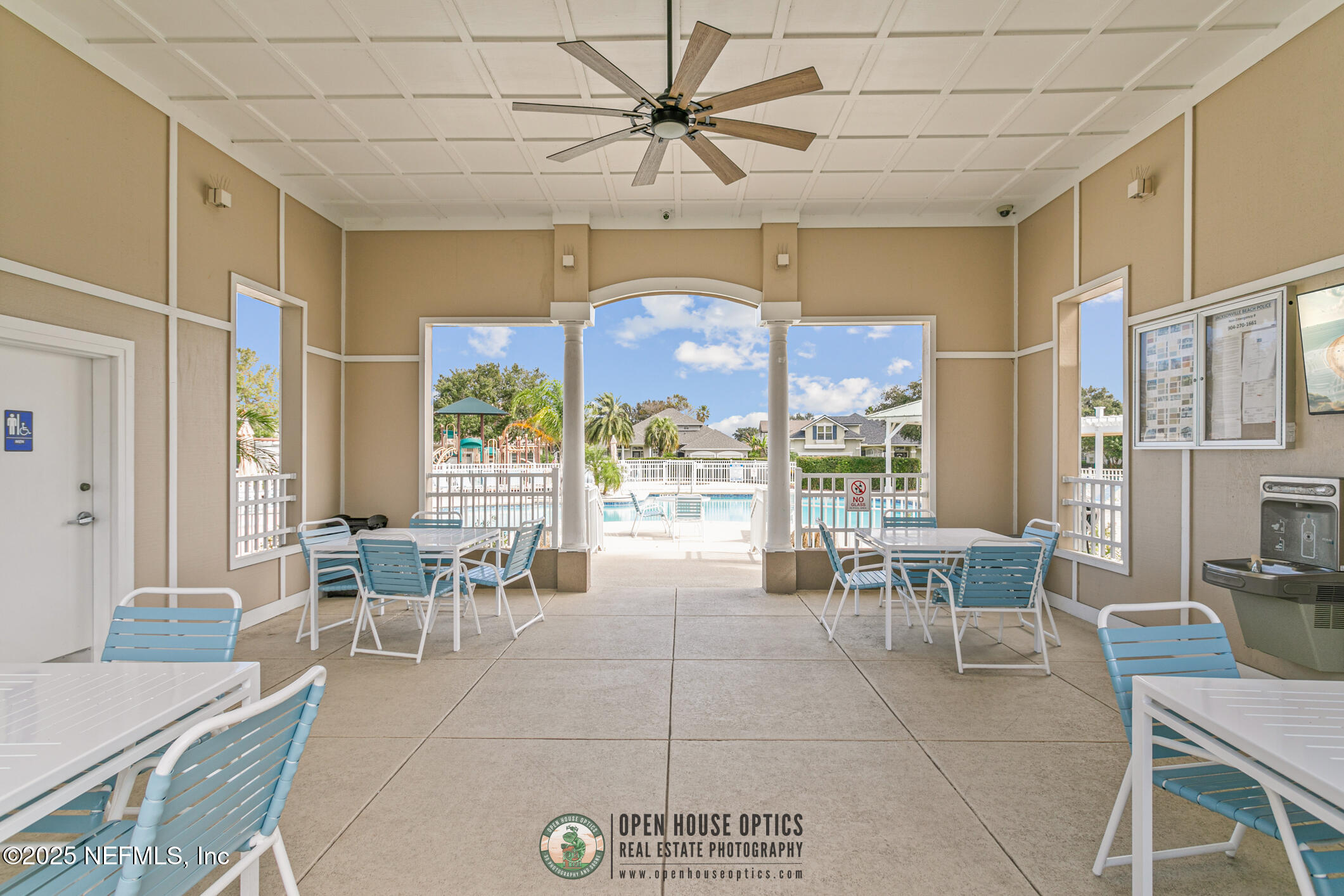 3528 BAY ISLAND Circle